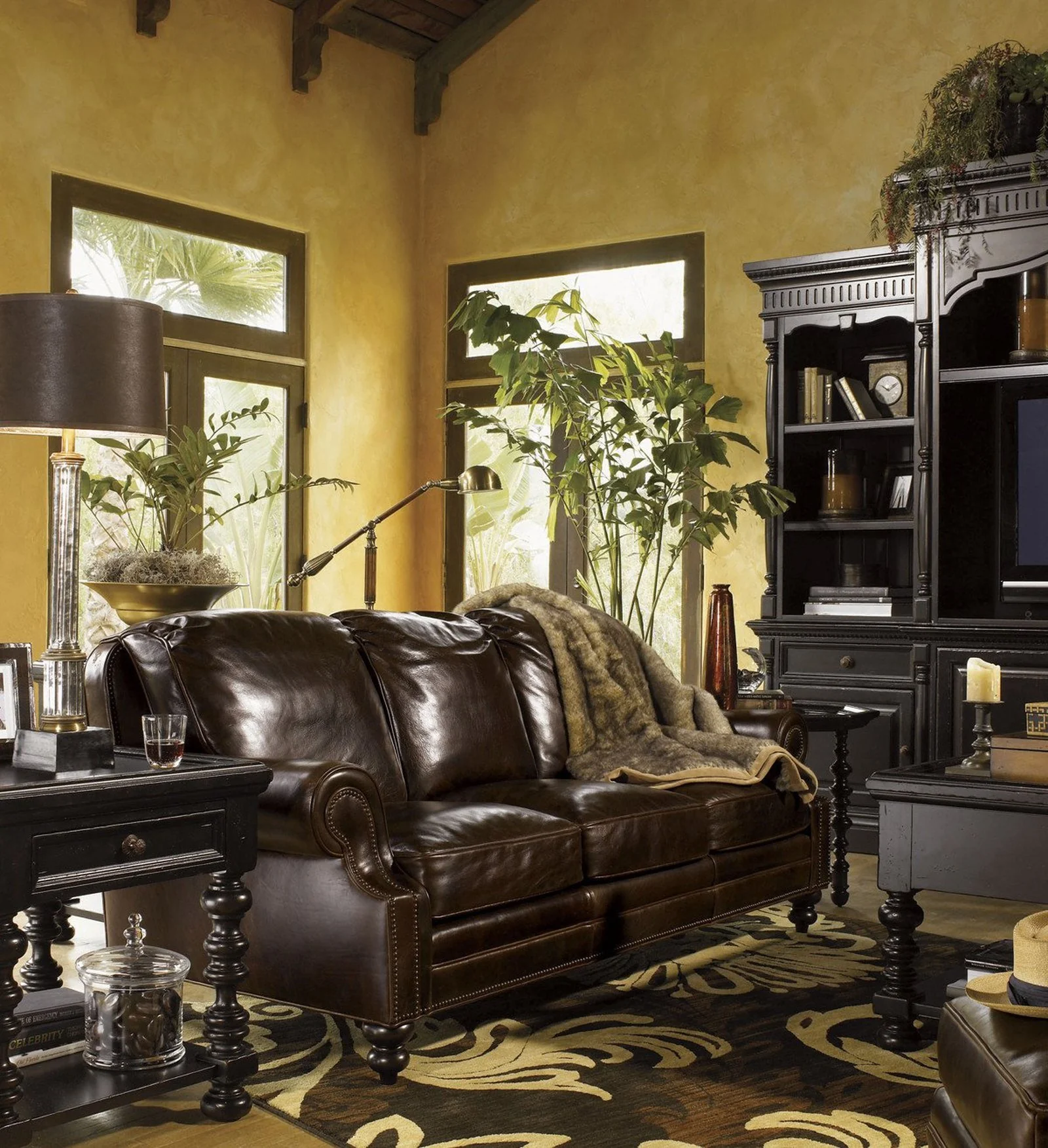 Tommy Bahama Home Kingstown Explorer End Table - Image 3