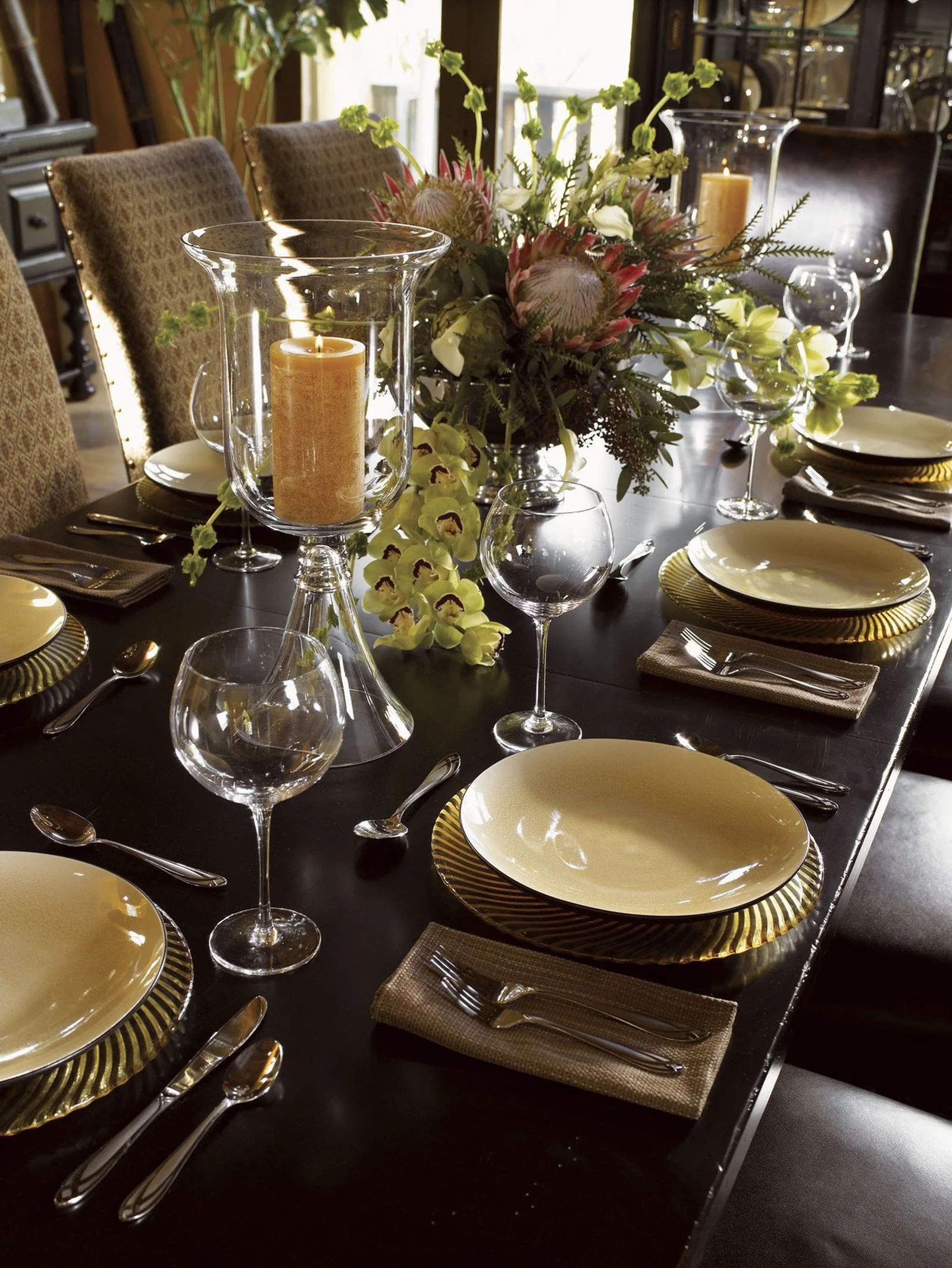 Tommy Bahama Home Kingstown Pembroke Rectangular Dining Table - Image 3