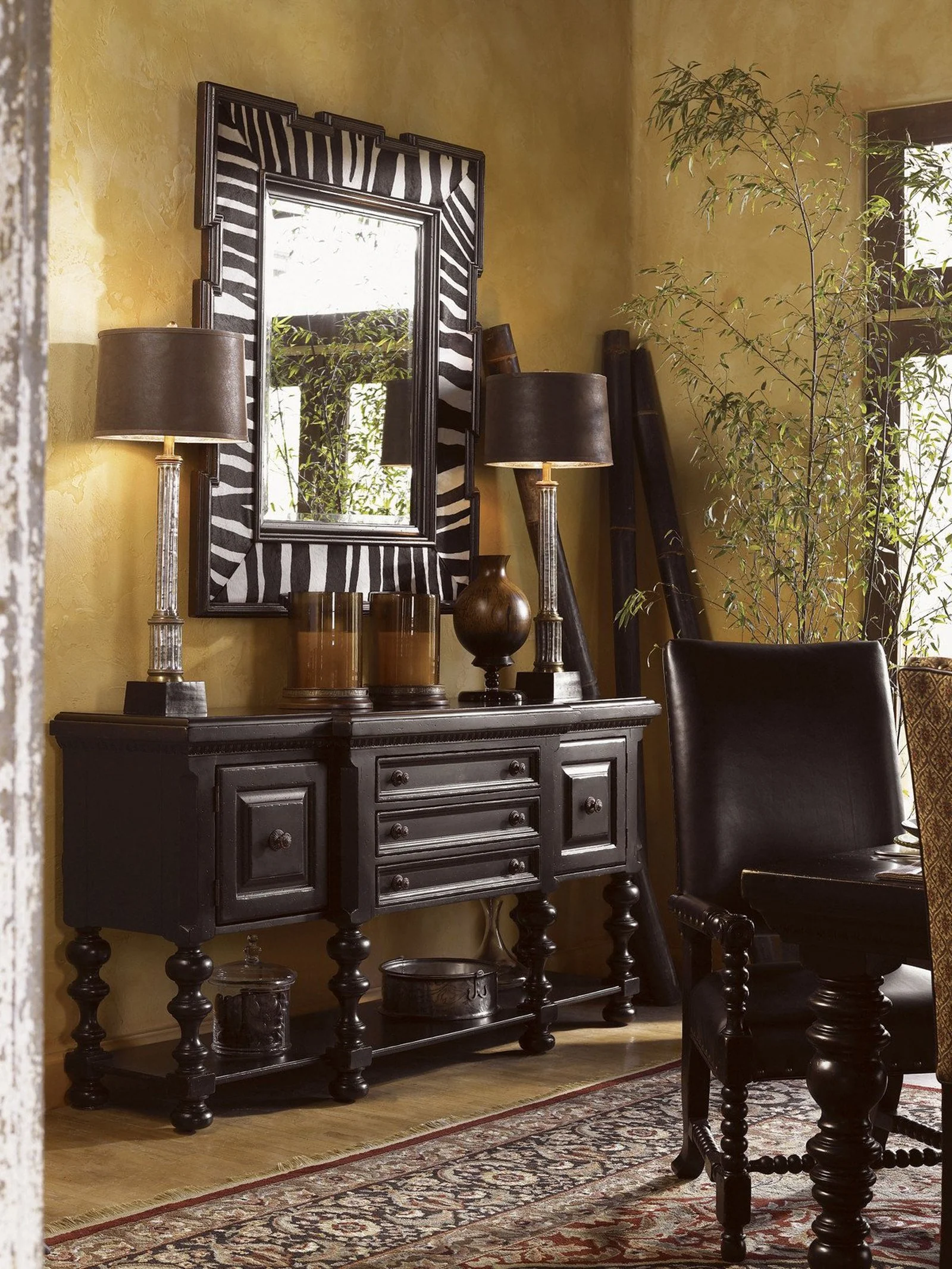 Tommy Bahama Home Kingstown Regiment Huntboard - Image 2