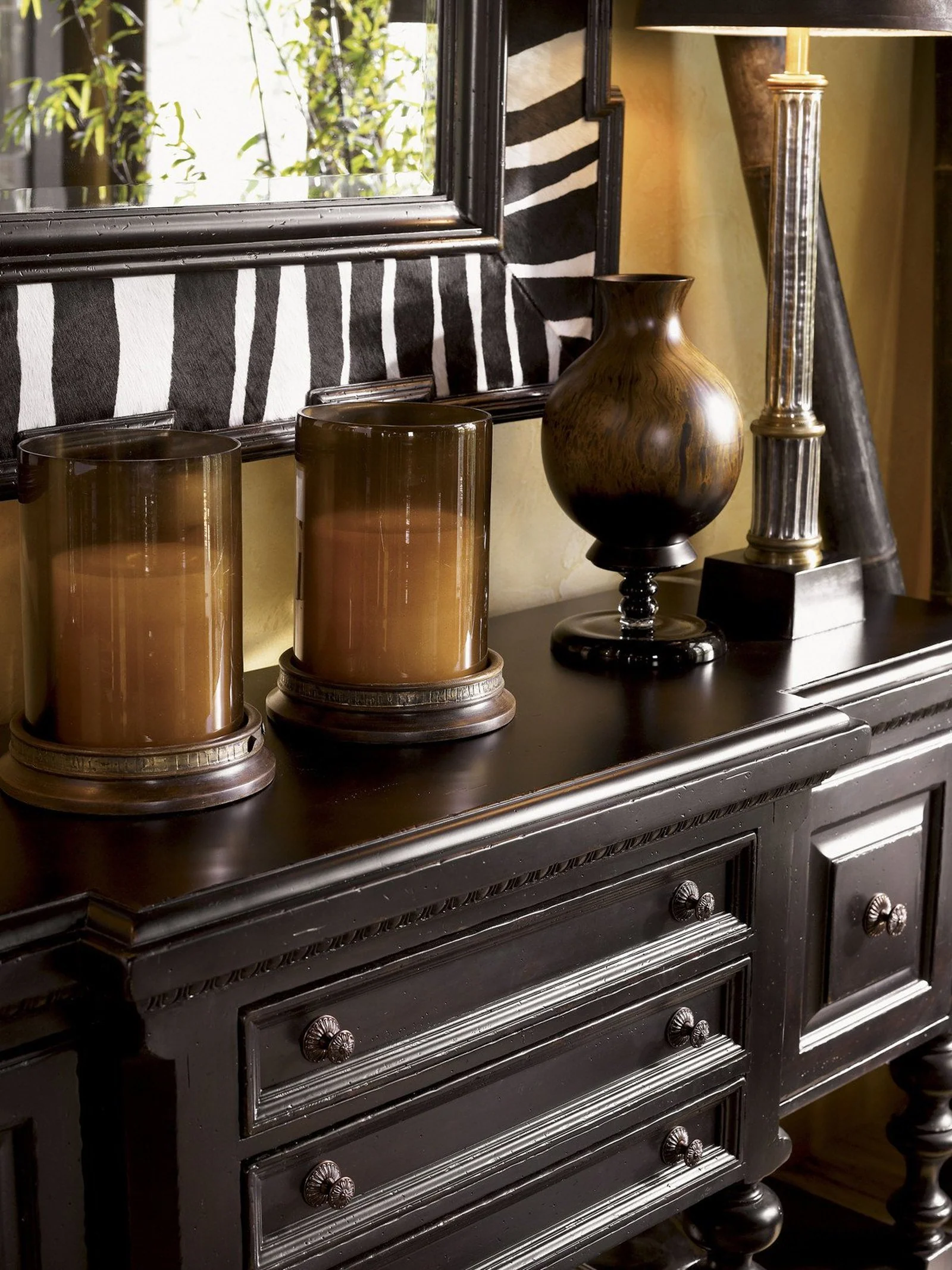 Tommy Bahama Home Kingstown Regiment Huntboard - Image 3
