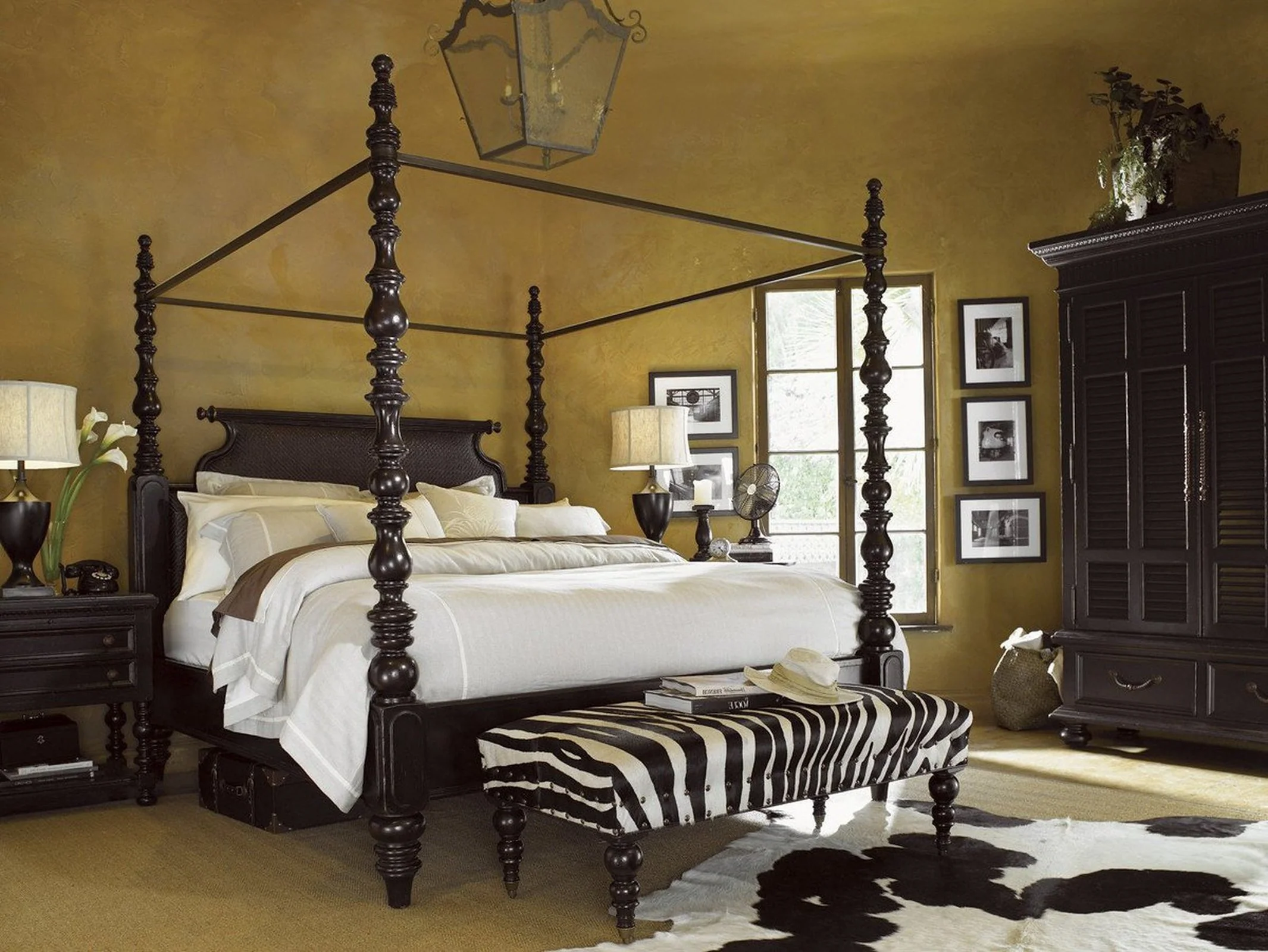 Tommy Bahama Home Kingstown Sovereign Poster Bed - Image 2