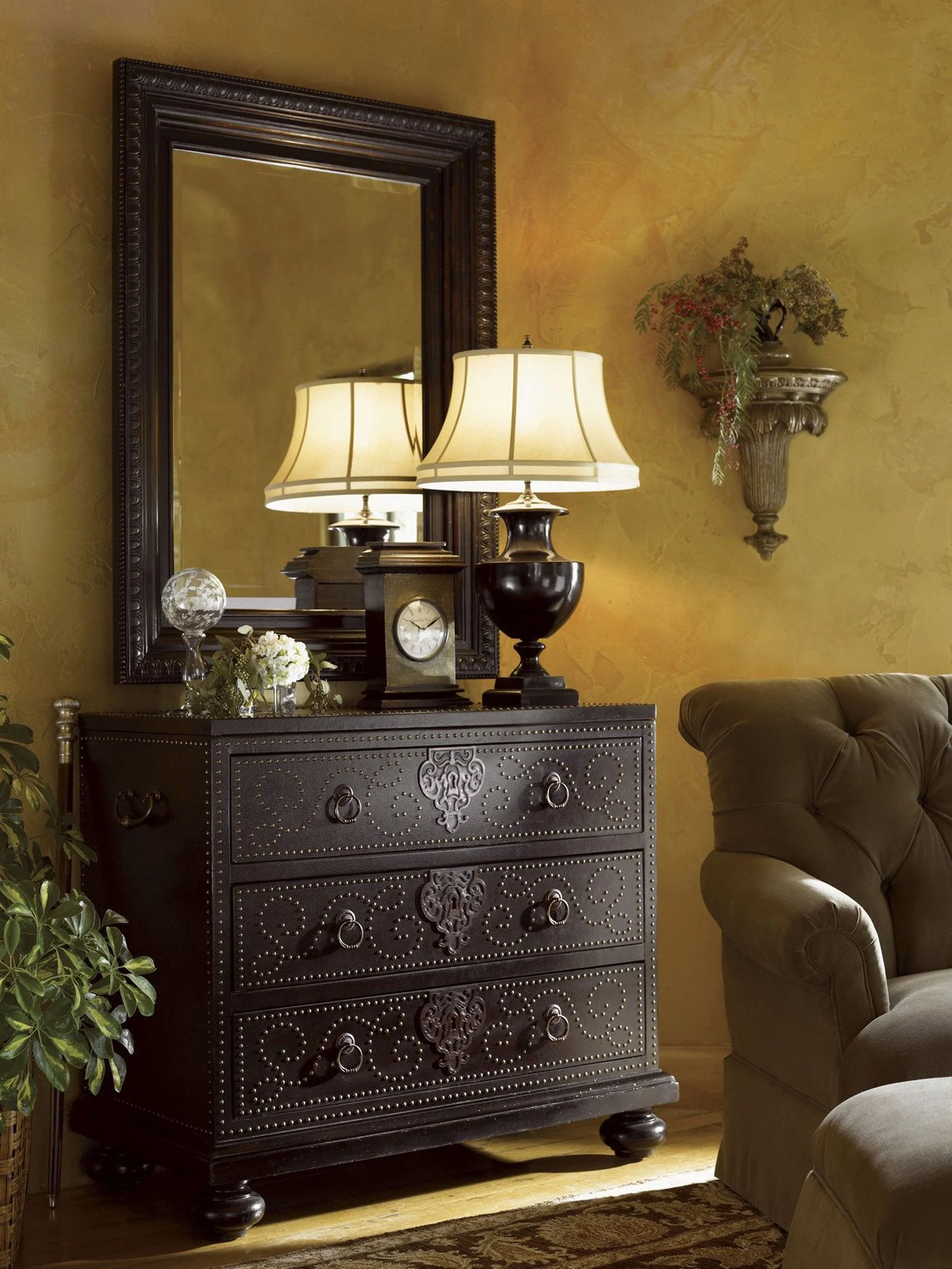 Tommy Bahama Home Kingstown Tortola Chest - Image 2