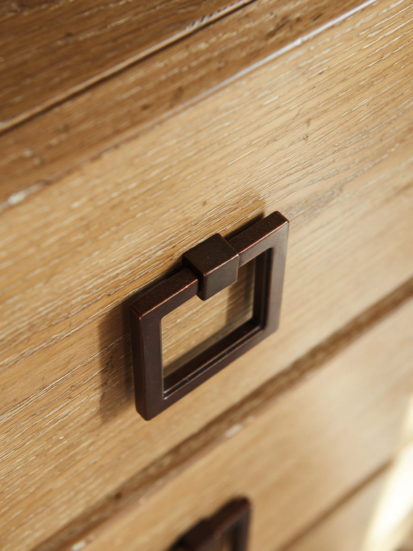 Tommy Bahama Home Los Altos Carnaby Drawer Chest - Image 3