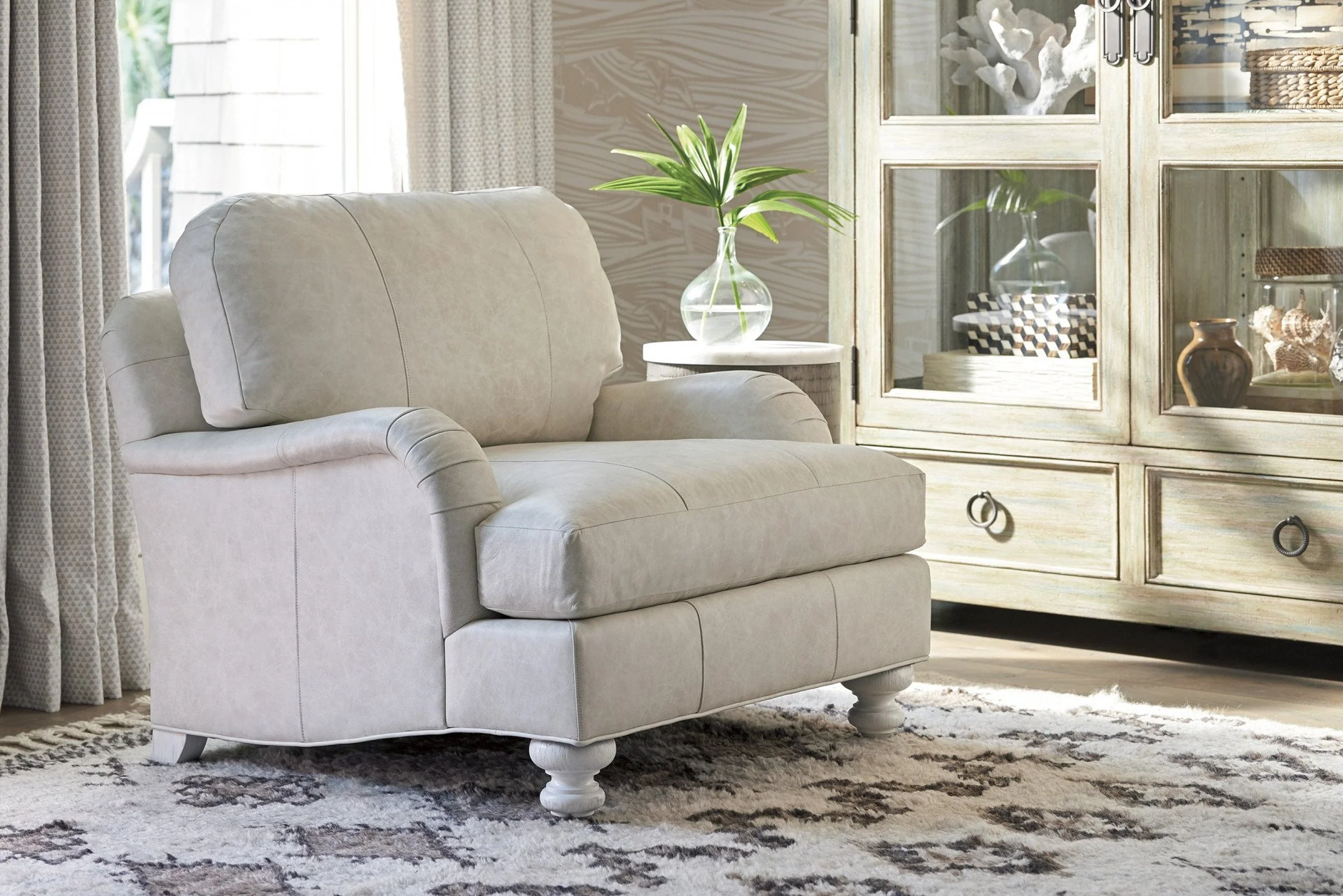 Tommy Bahama Home Ocean Breeze Gilmore Chair - Image 7