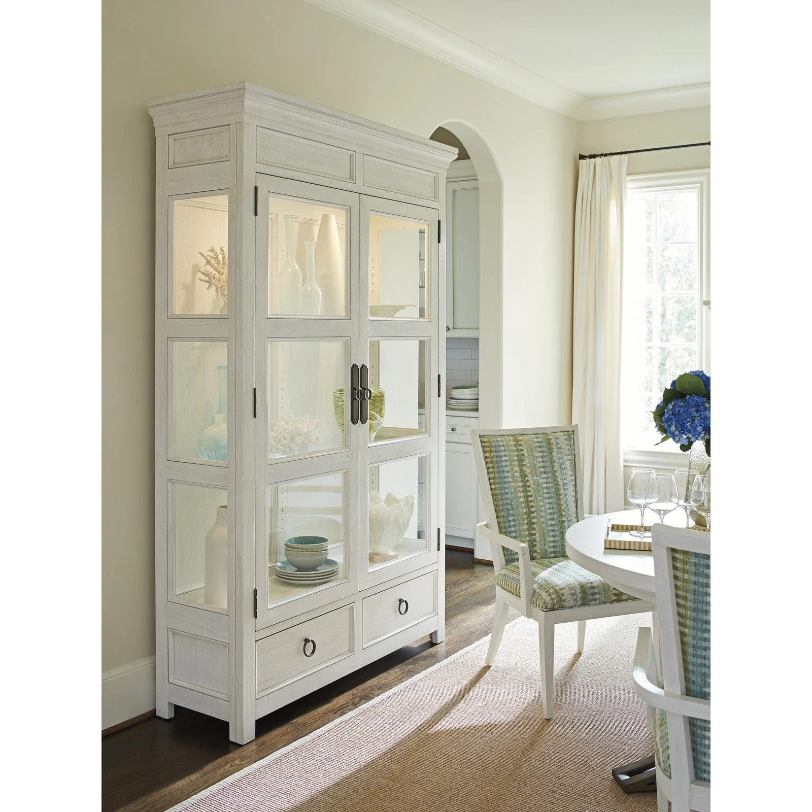 Tommy Bahama Home Ocean Breeze Sanctuary Curio China - Image 3