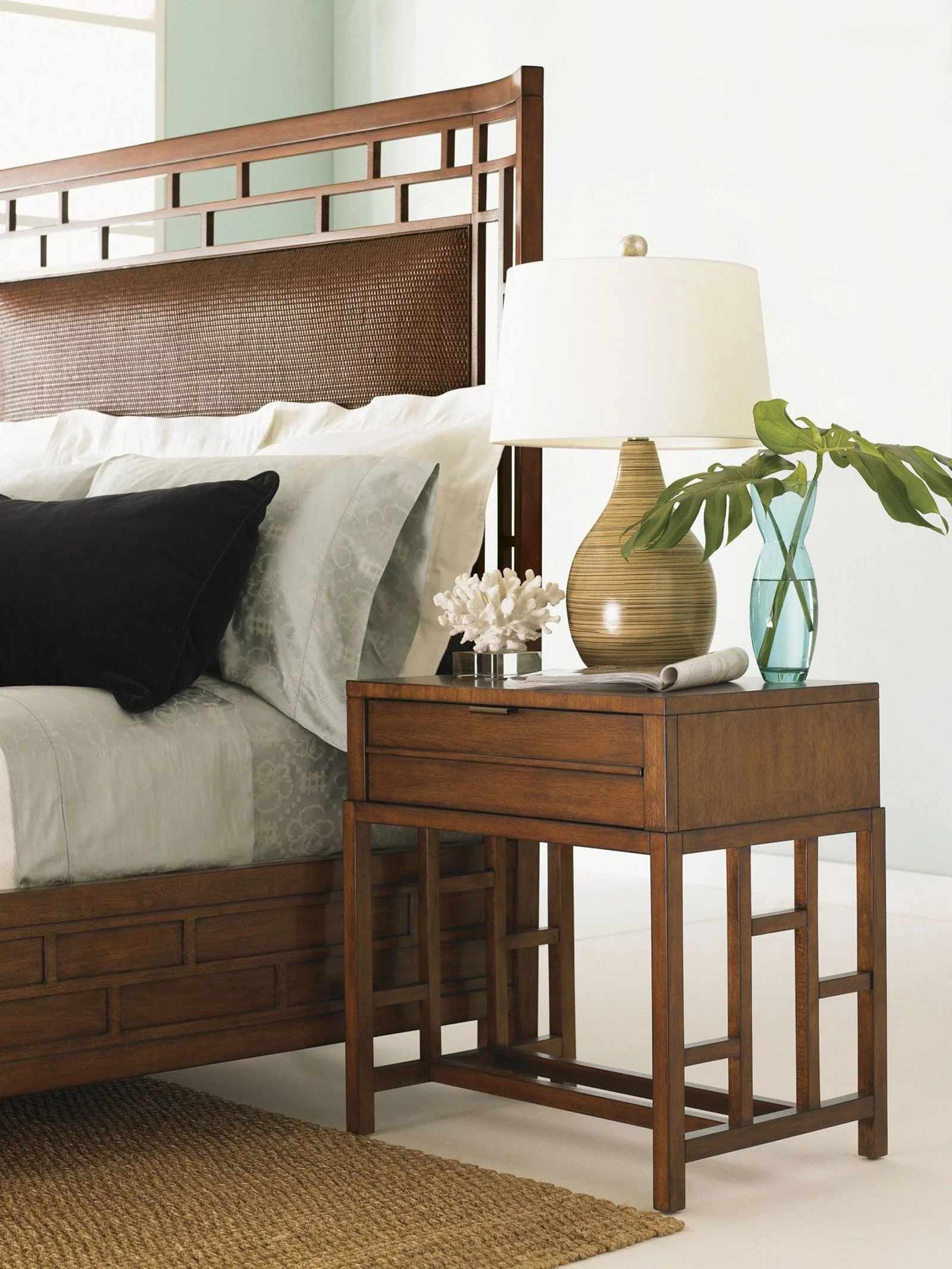 Tommy Bahama Home Ocean Club Kaloa Nightstand - Image 2