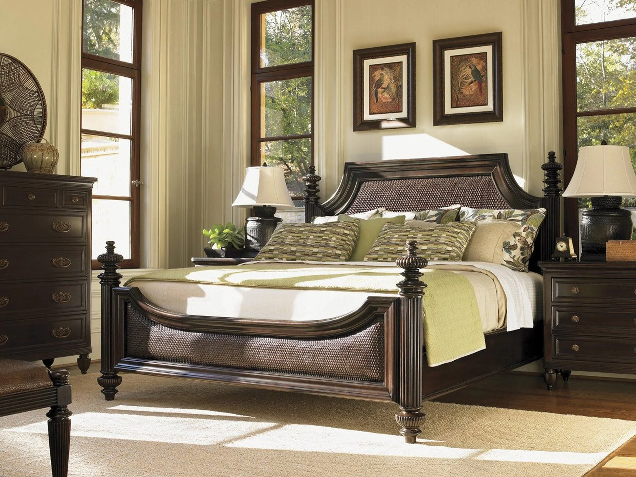 Tommy Bahama Home Royal Kahala Harbour Point Bed - Image 3