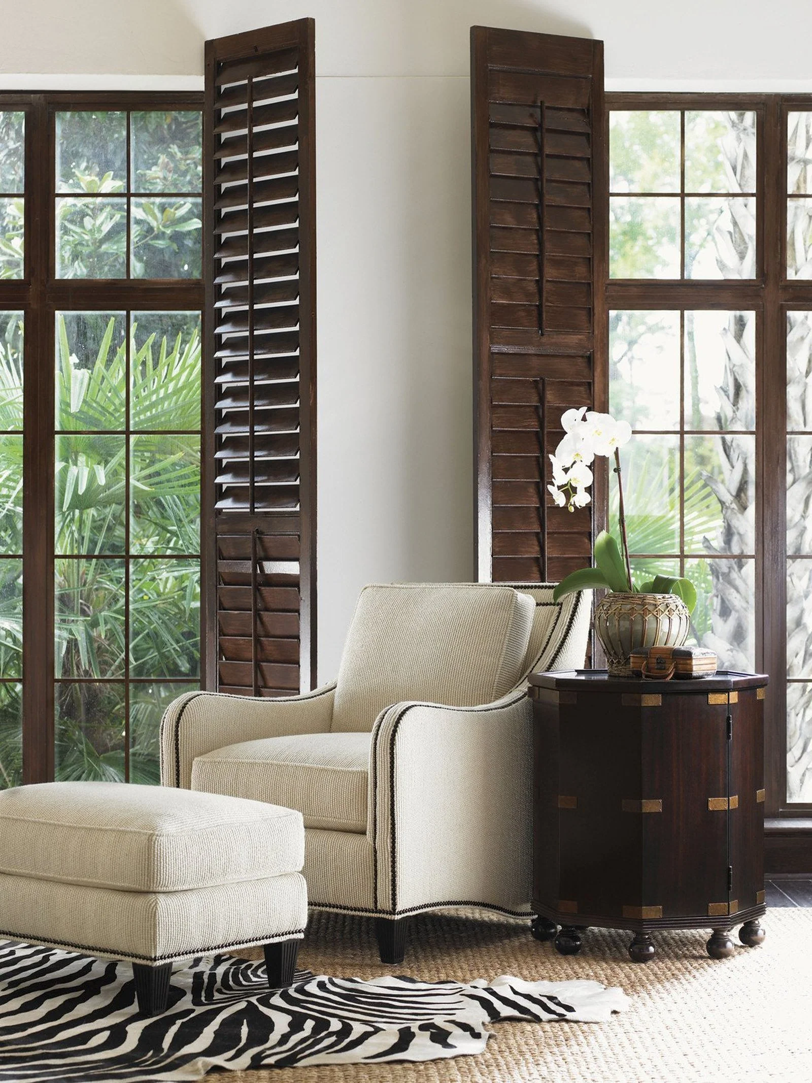 Tommy Bahama Home Royal Kahala Koko Ottoman - Image 3