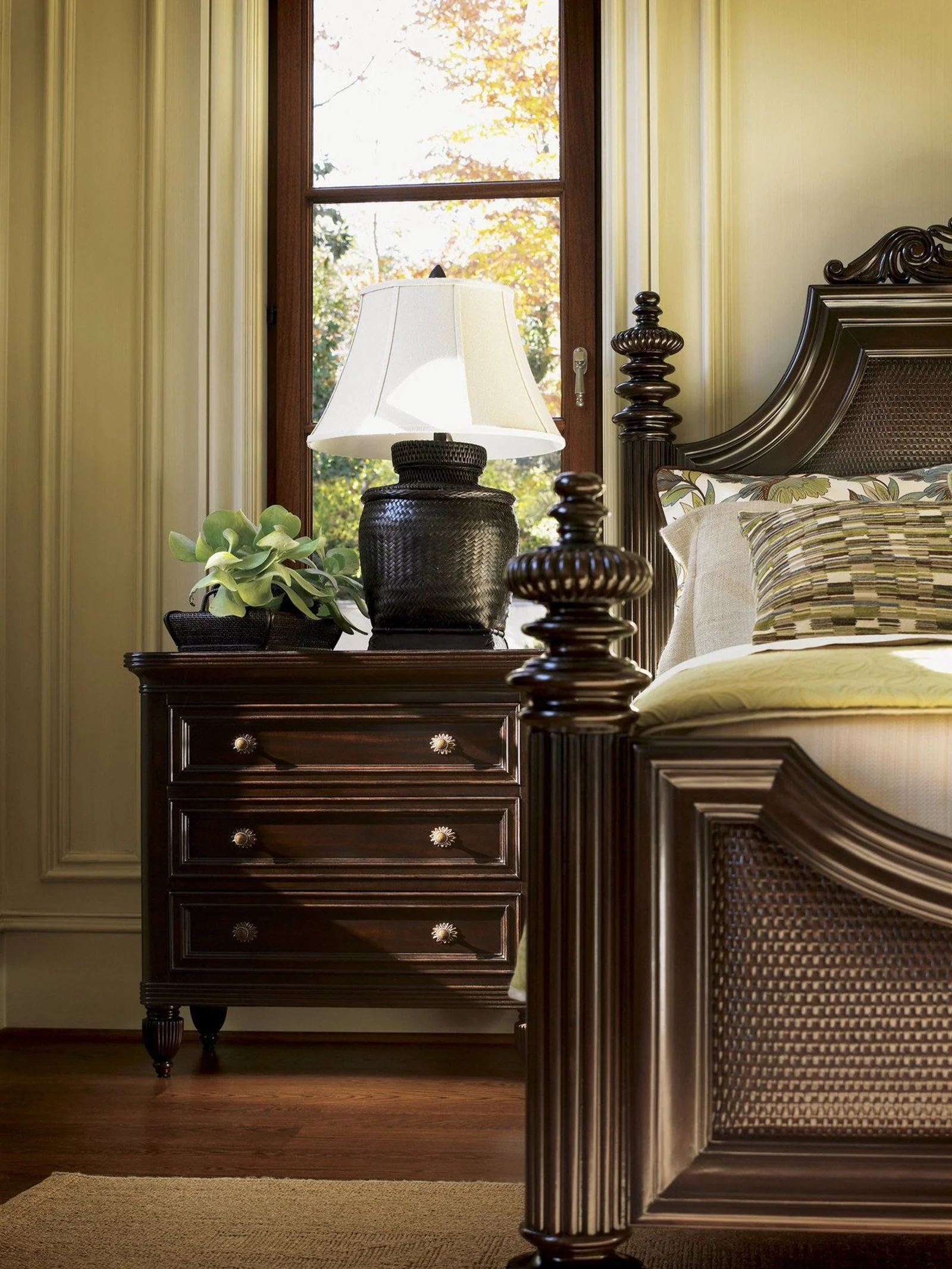 Tommy Bahama Home Royal Kahala Orchid Nightstand - Image 2