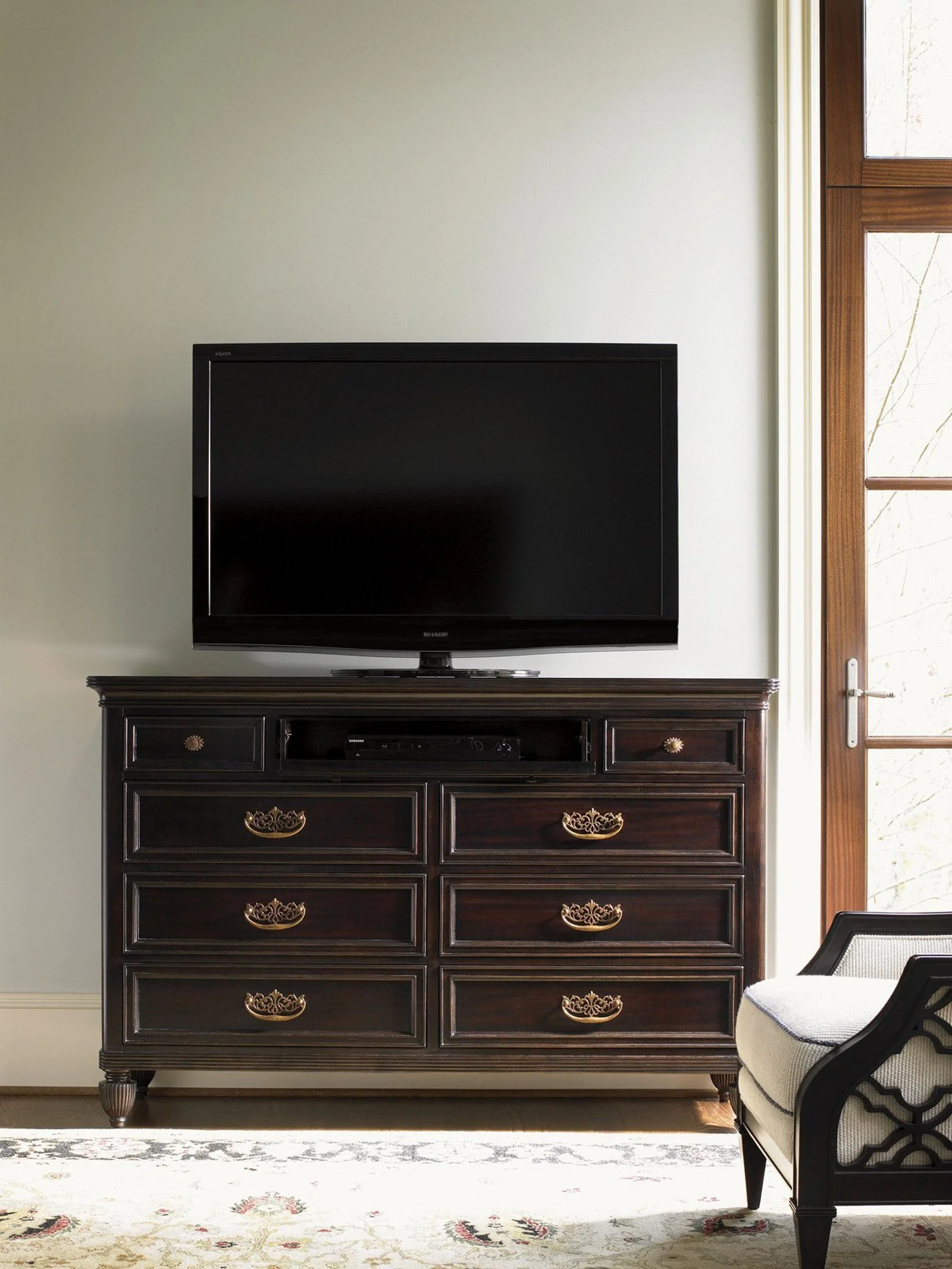 Tommy Bahama Home Royal Kahala Royal Suite Dresser - Image 3