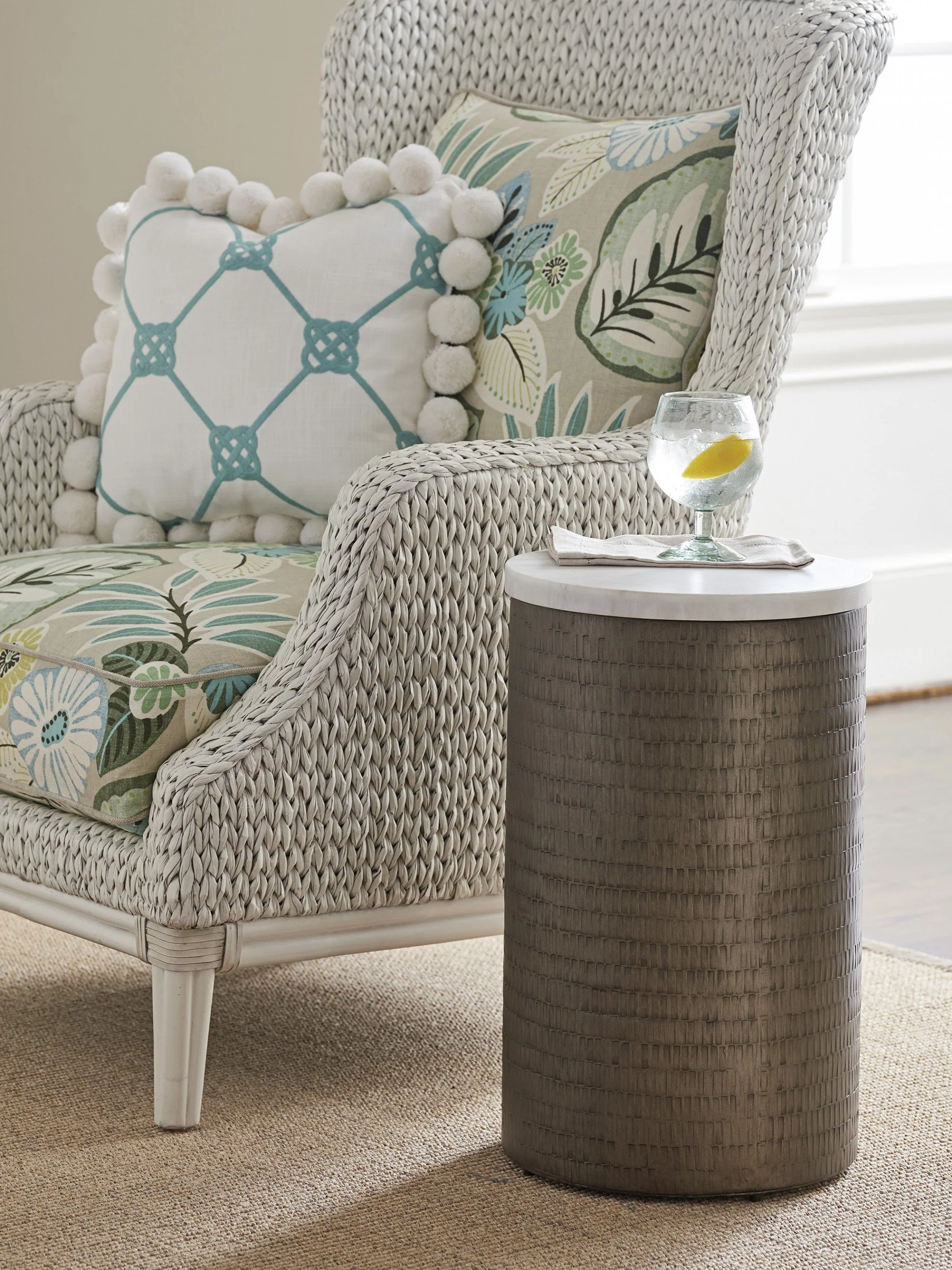 Tommy Bahama Home Ocean Breeze Turnberry Round Chairside Table - Image 3