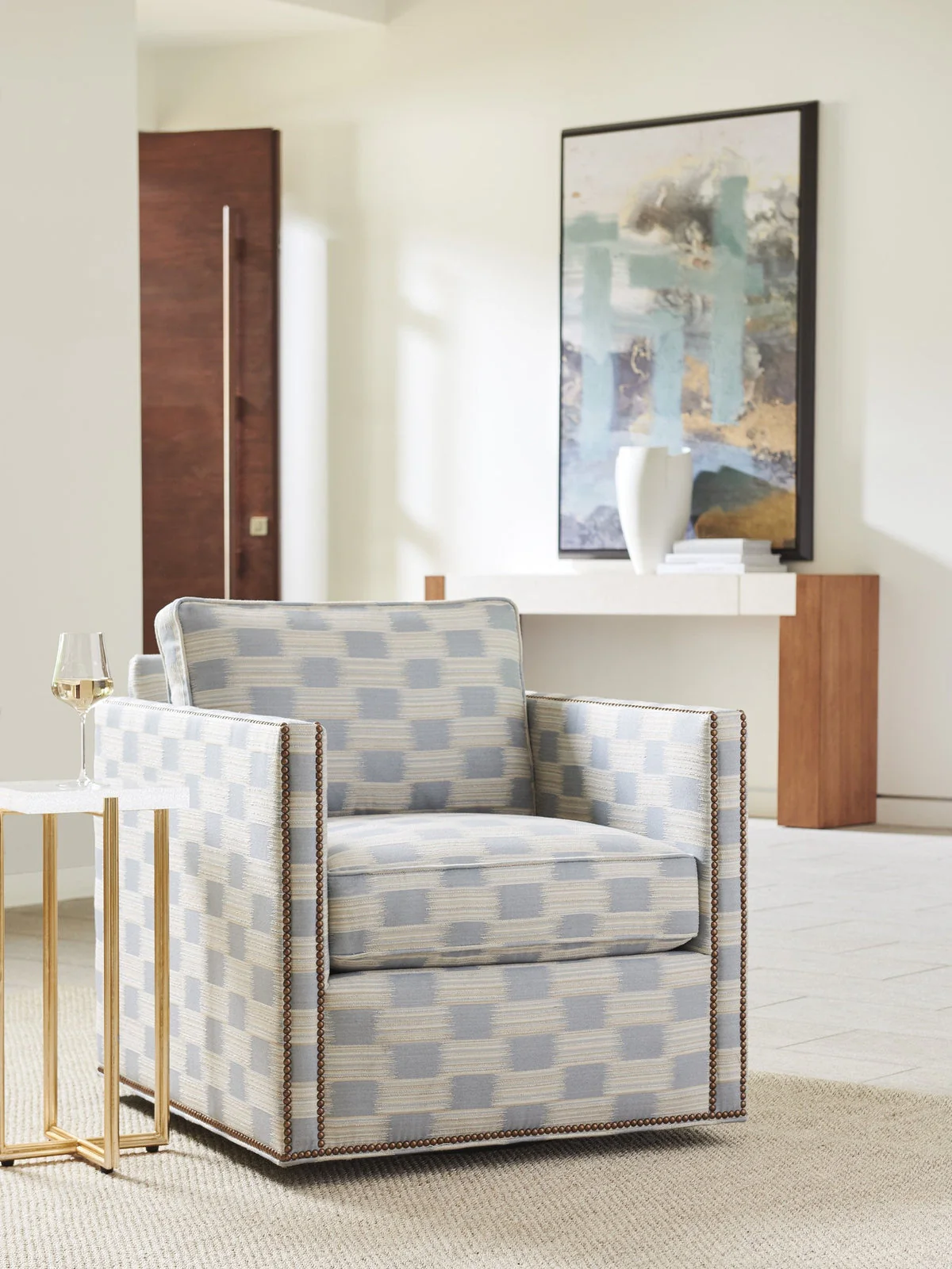 Tommy Bahama Home Upholstery Palm Desert Hinsdale Swivel Chair - Image 3
