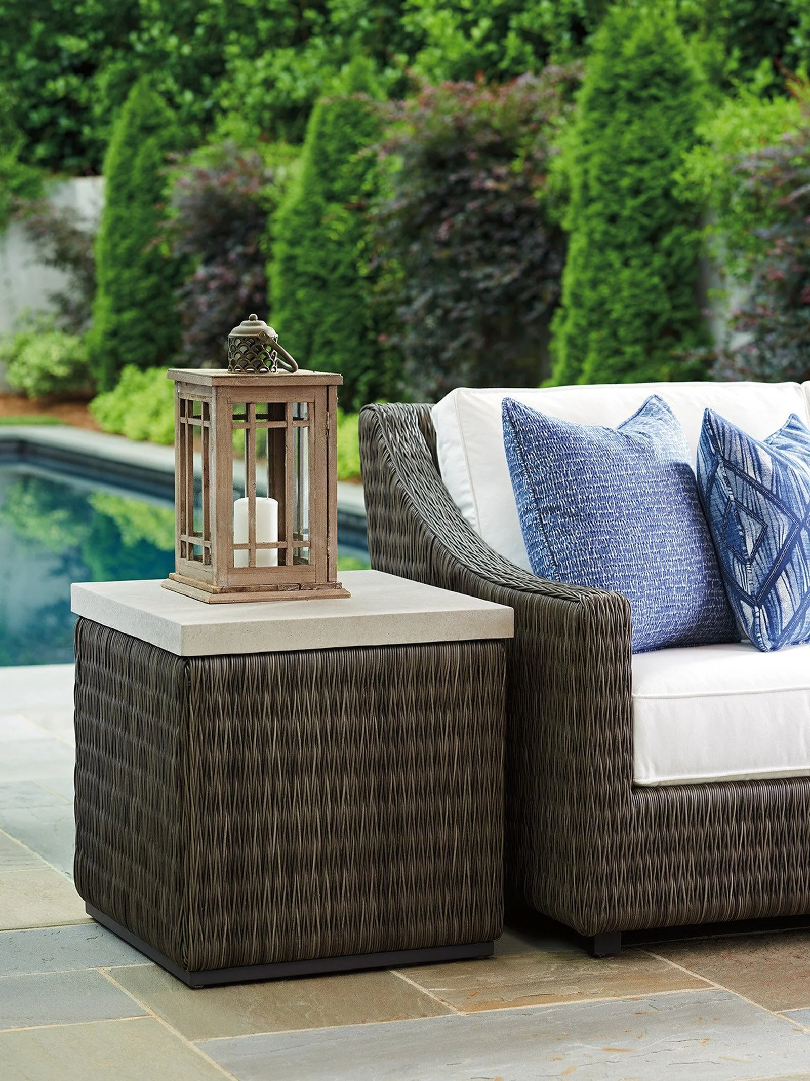 Tommy Bahama Outdoor Cypress Point Ocean Terrace Square End Table - Image 2