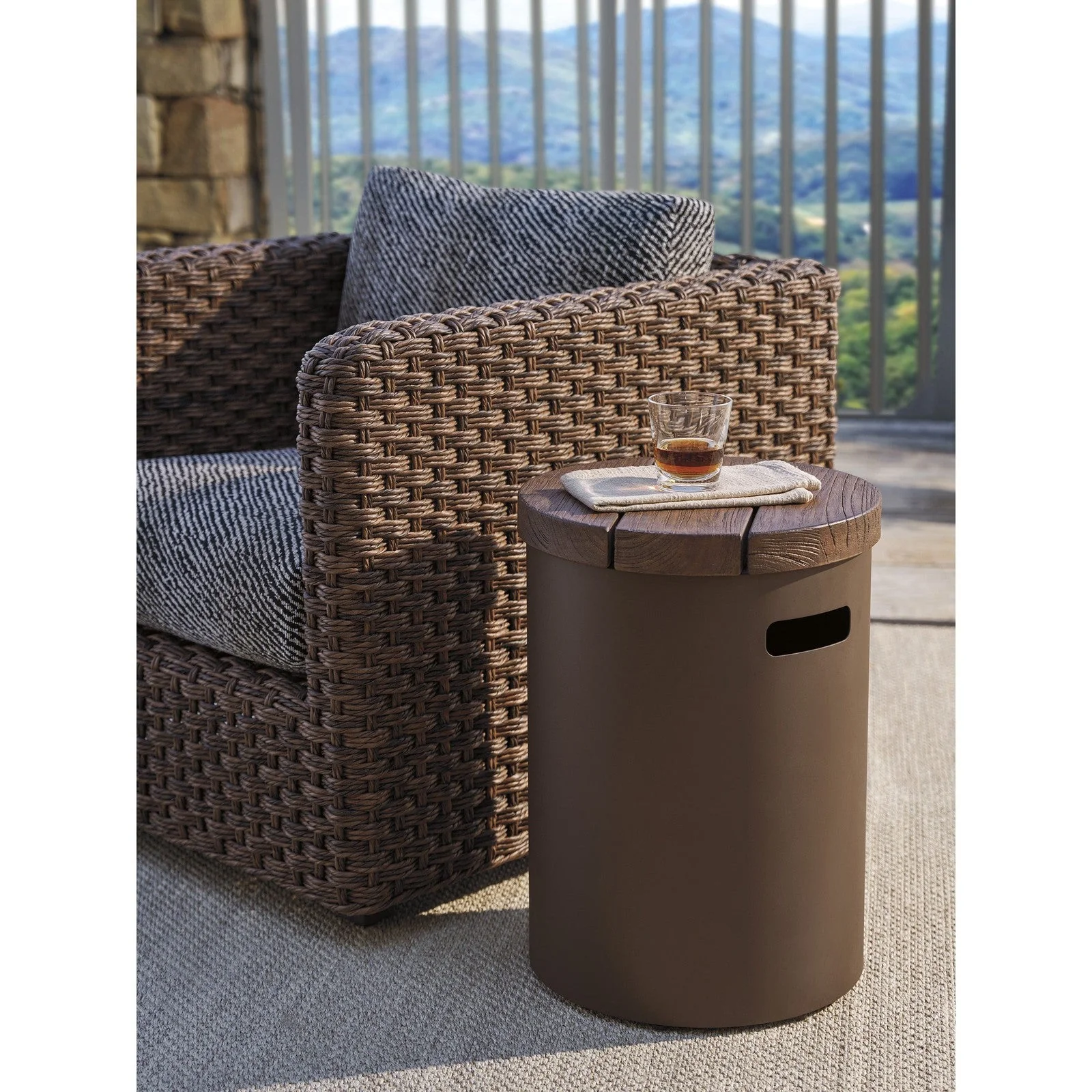 Tommy Bahama Outdoor Kilimanjaro Round Table - Image 2