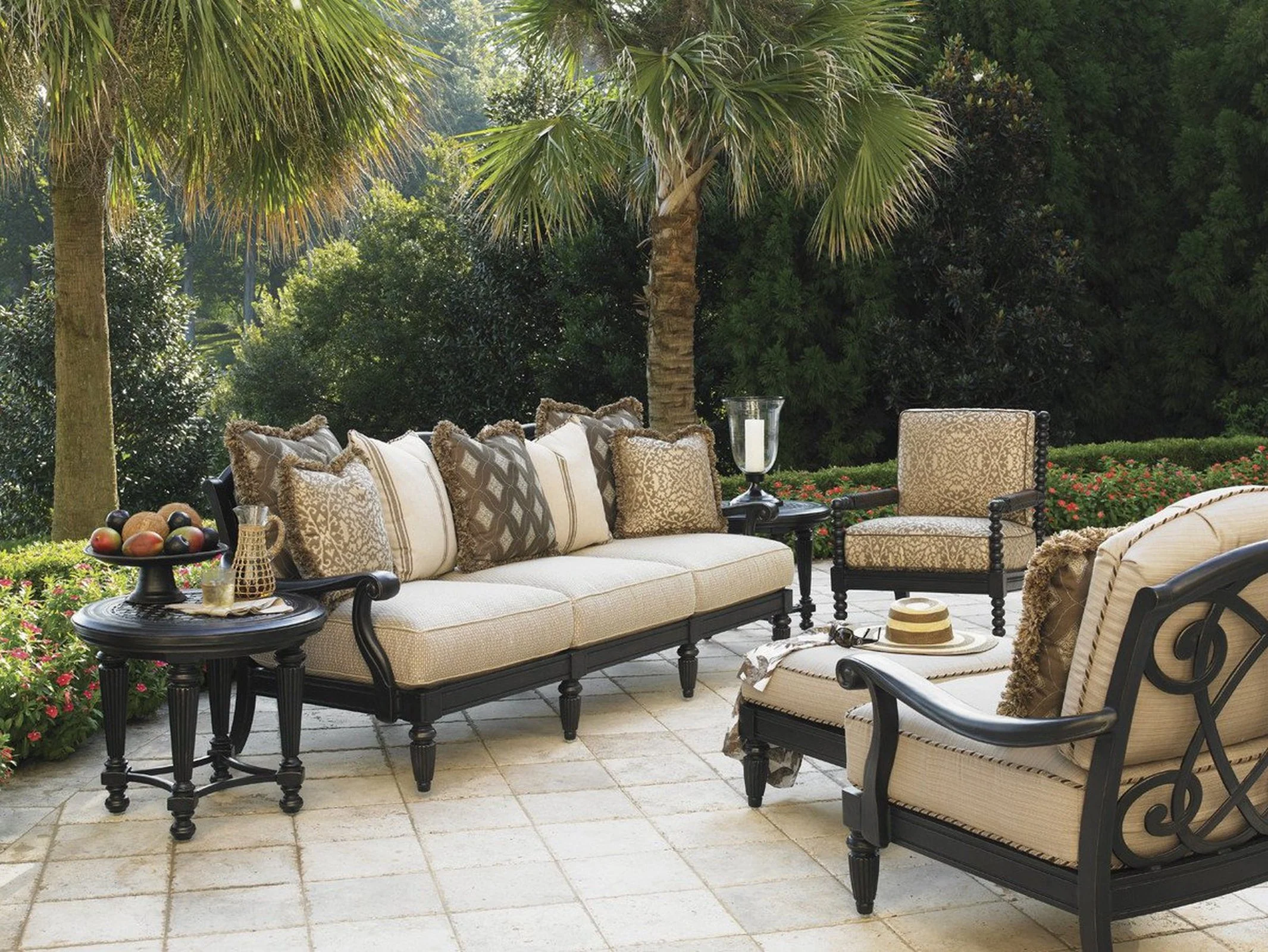 Tommy Bahama Outdoor Kingstown Sedona Round End Table - Image 3