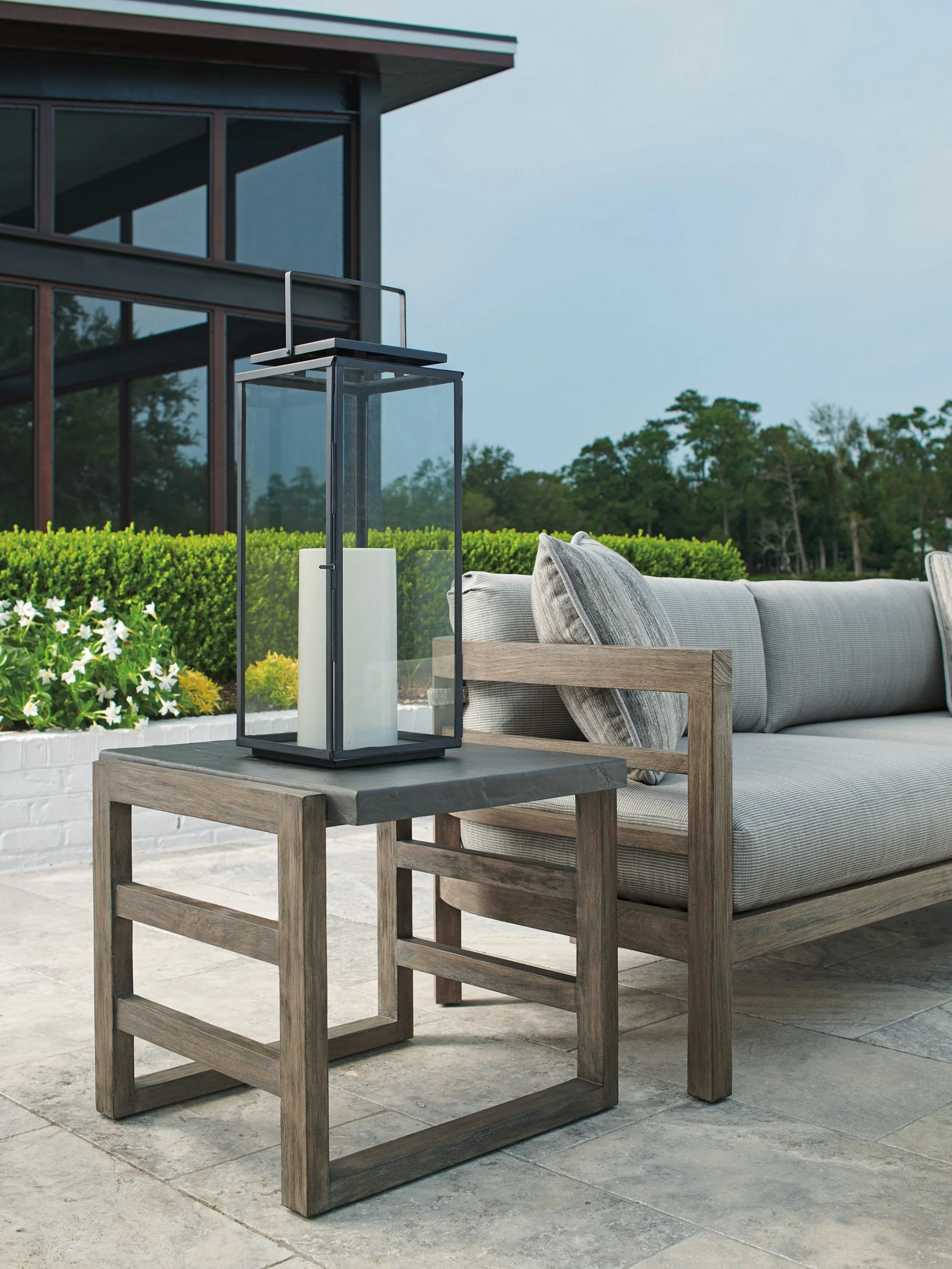 Tommy Bahama Outdoor La Jolla End Table - Image 7