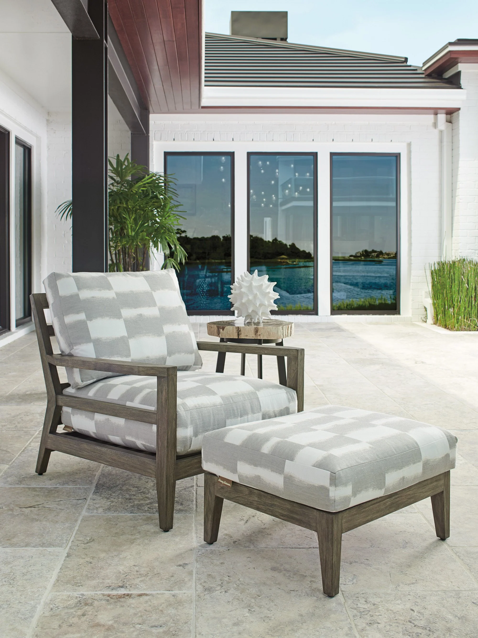 Tommy Bahama Outdoor La Jolla Ottoman - Image 2