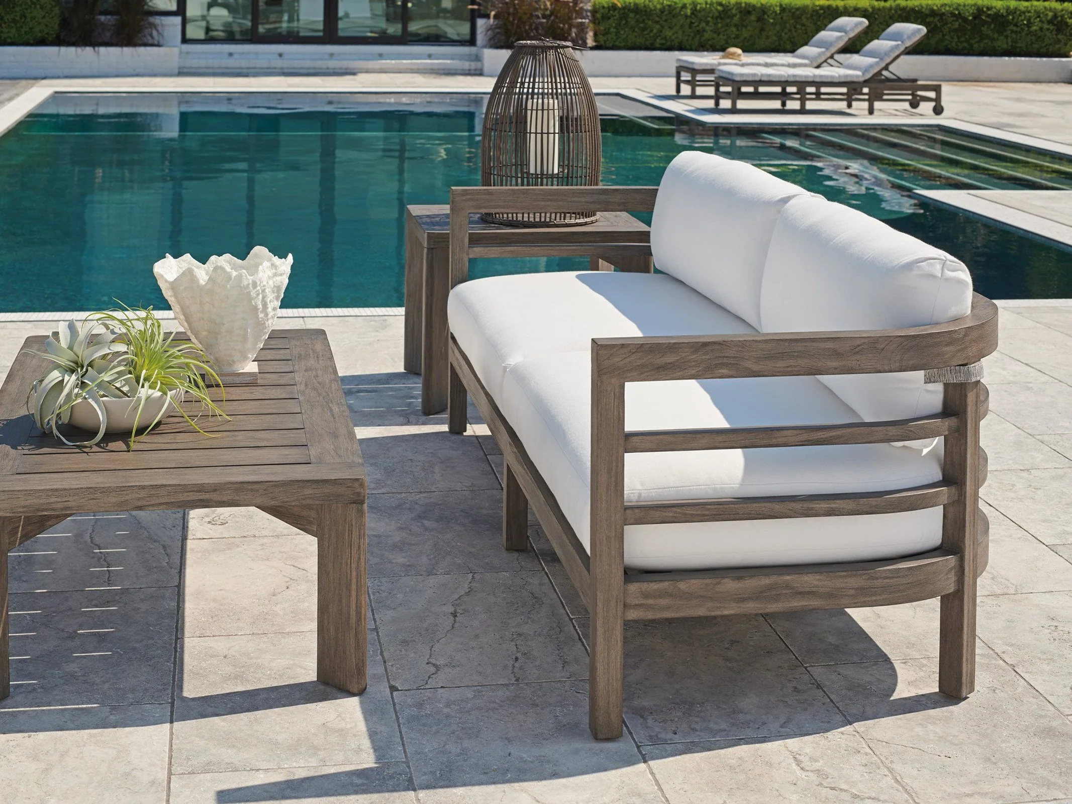 Tommy Bahama Outdoor La Jolla Sofa - Image 8