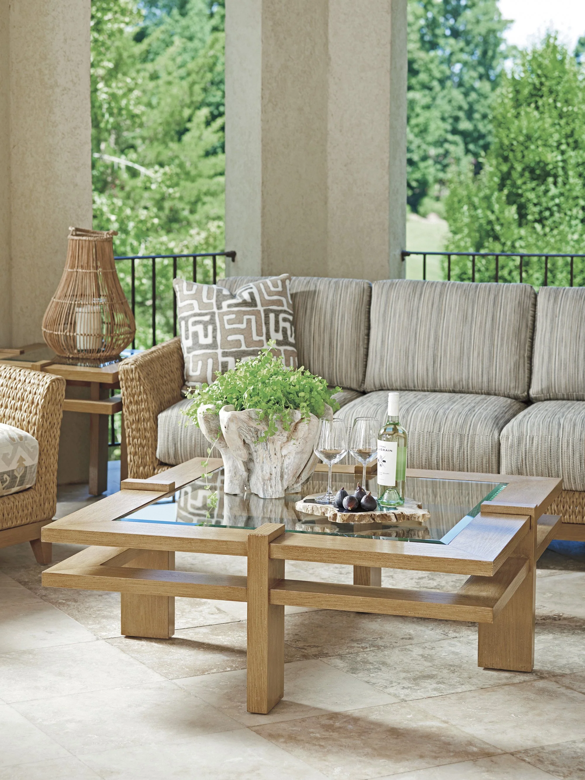 Tommy Bahama Outdoor Los Altos Valley View Square Cocktail Table - Image 2