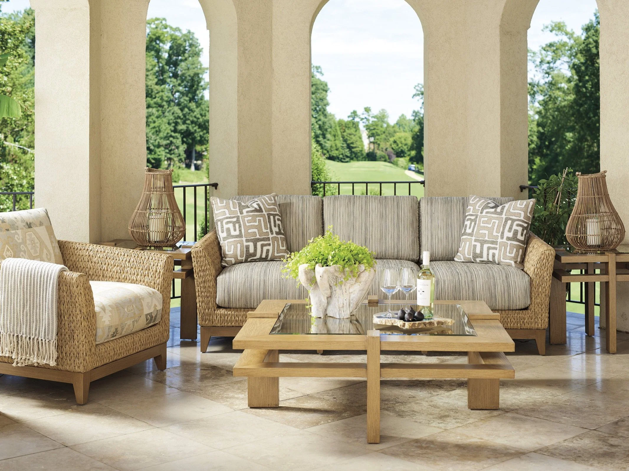 Tommy Bahama Outdoor Los Altos Valley View Square Cocktail Table - Image 3