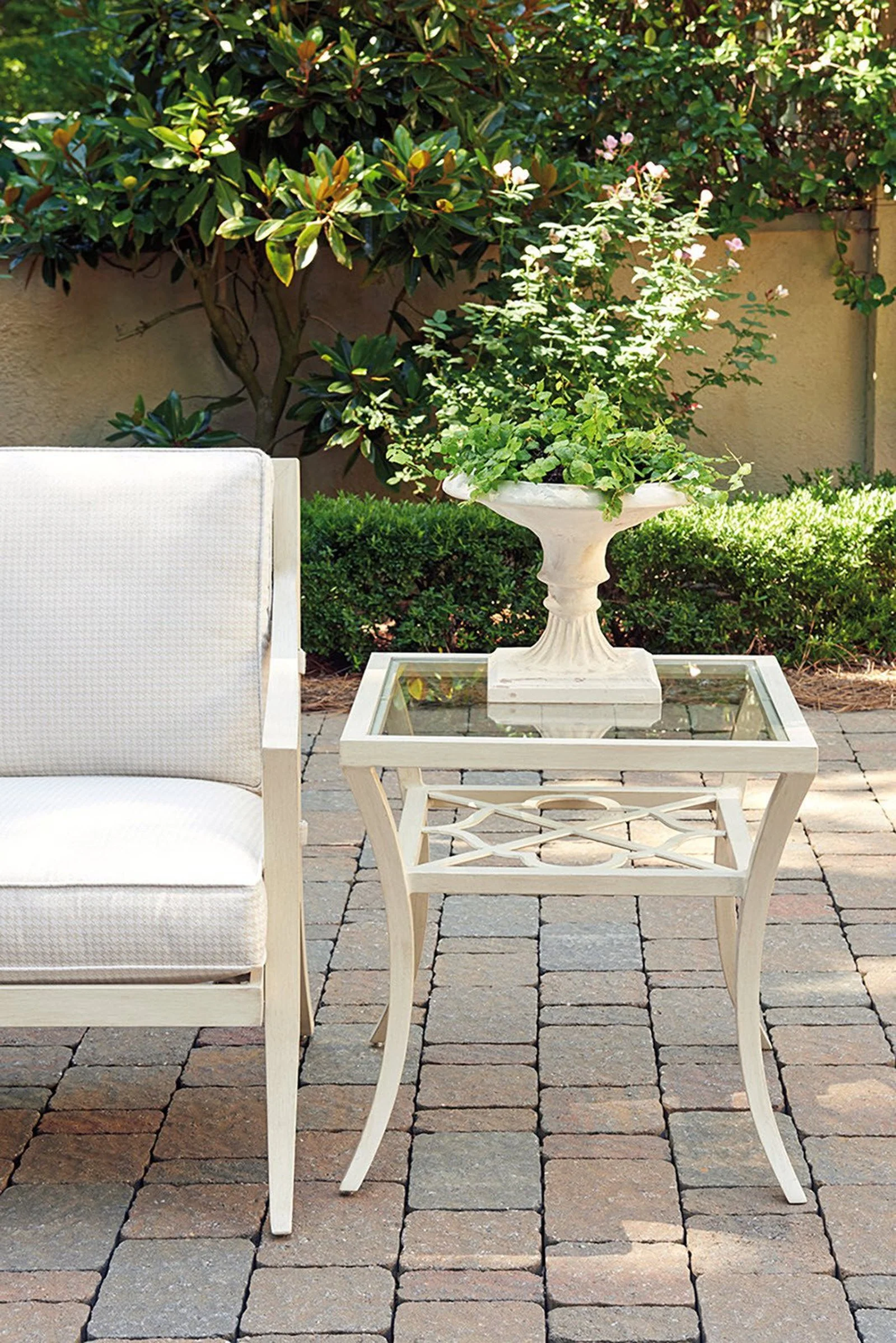 Tommy Bahama Outdoor Misty Garden Square End Table - Image 2