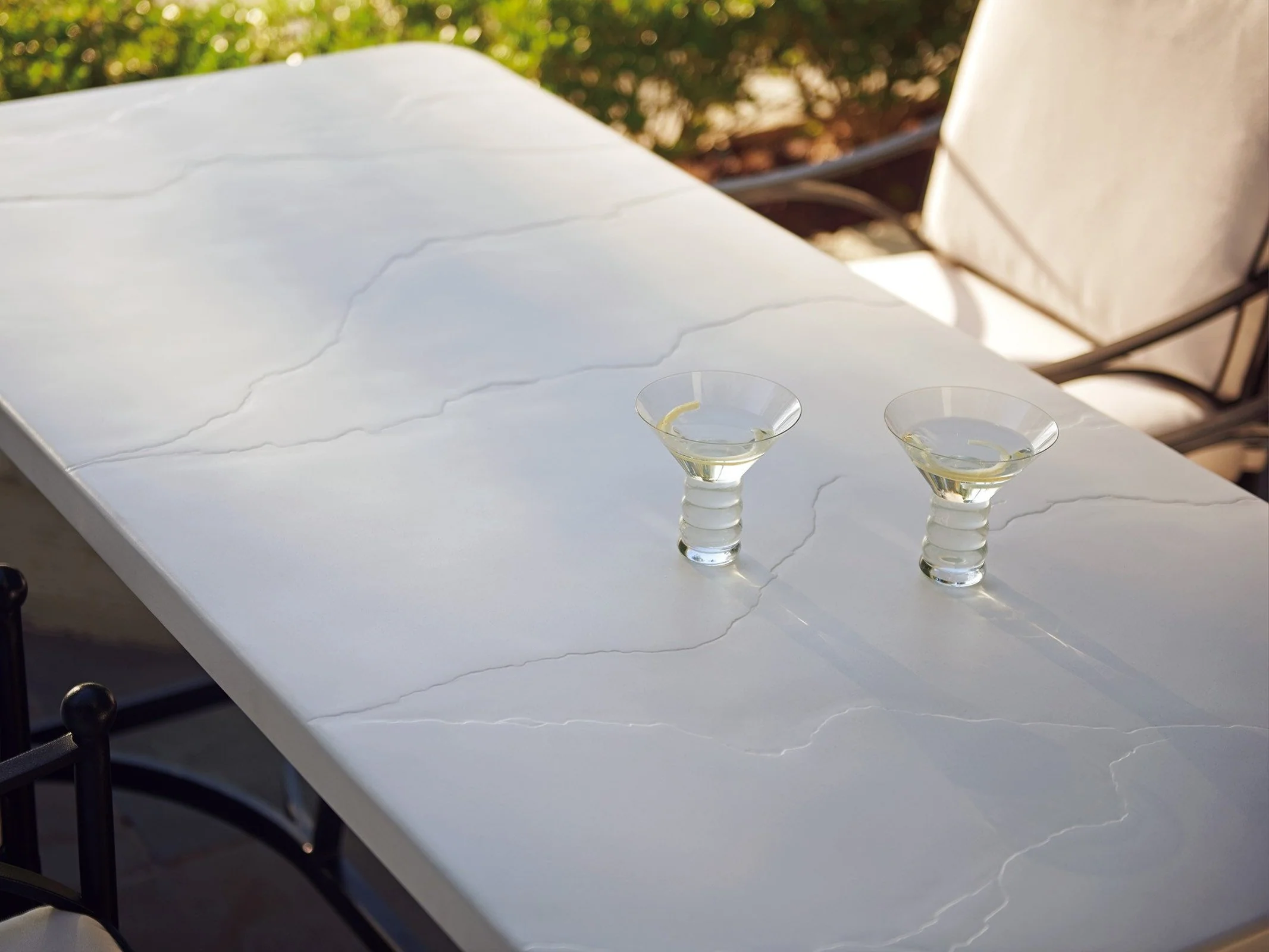 Tommy Bahama Outdoor Pavlova Hi/Lo Bistro Table - Image 4