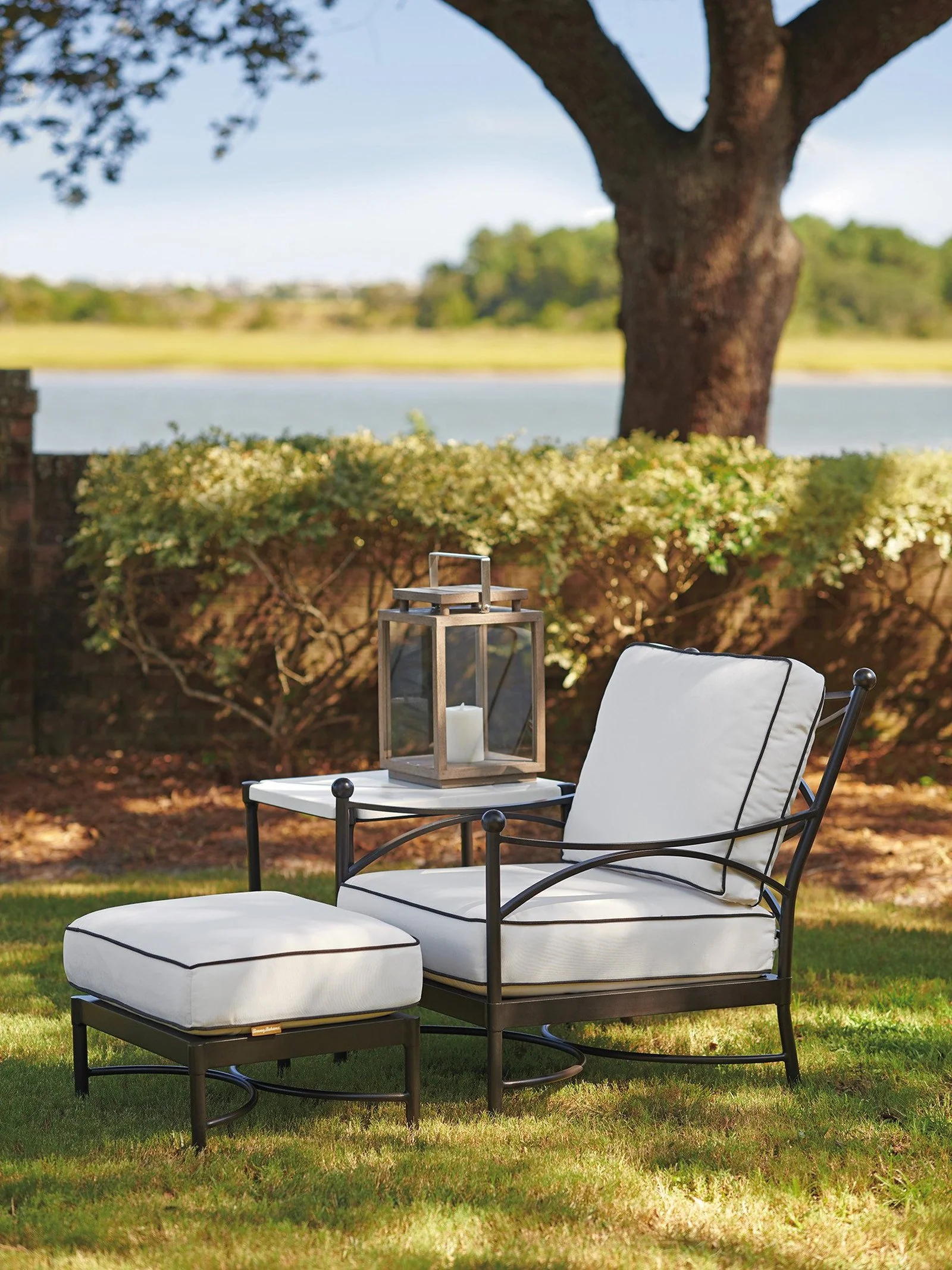 Tommy Bahama Outdoor Pavlova Ottoman - Image 6