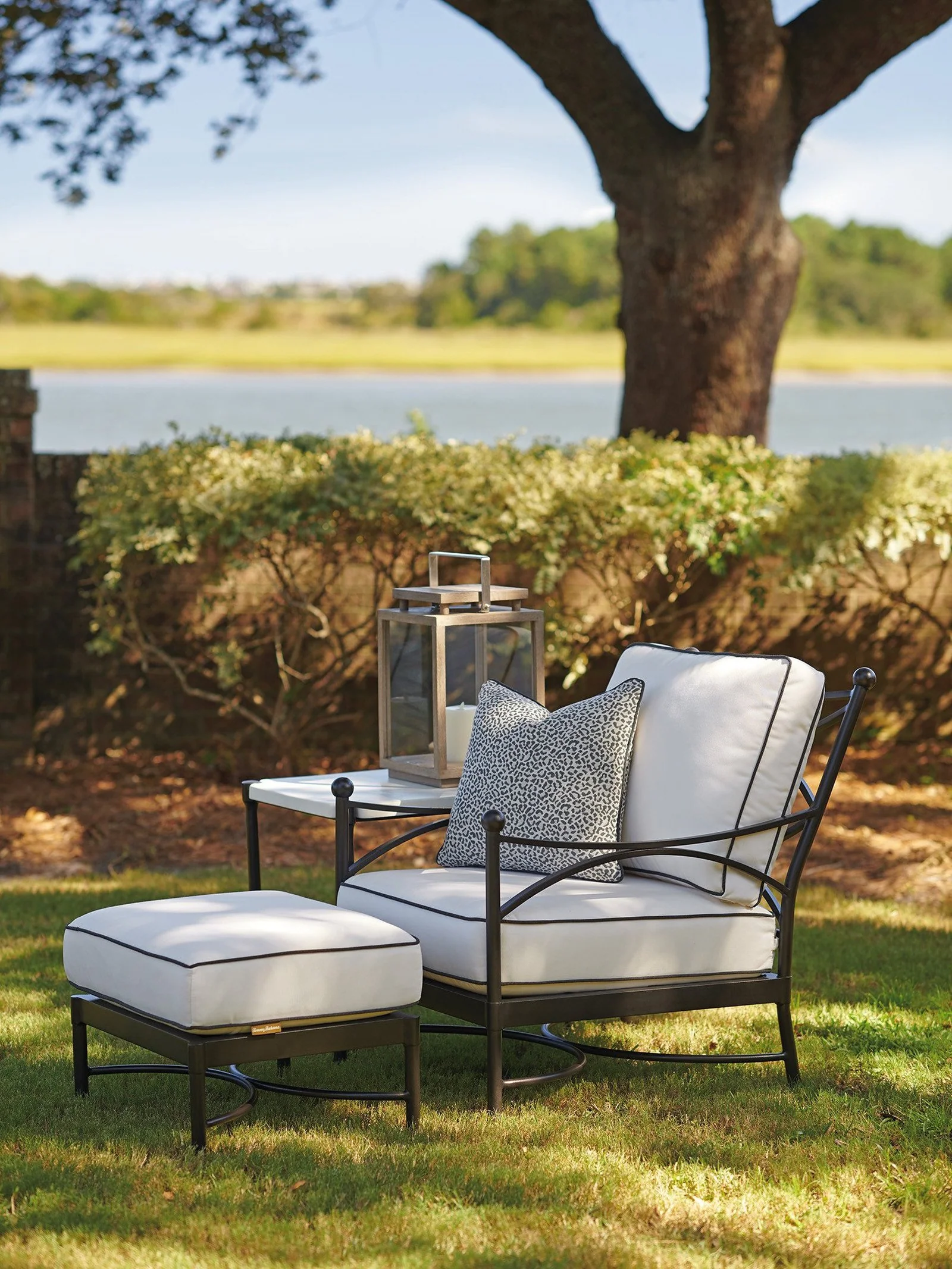 Tommy Bahama Outdoor Pavlova Ottoman 3911 - Image 4
