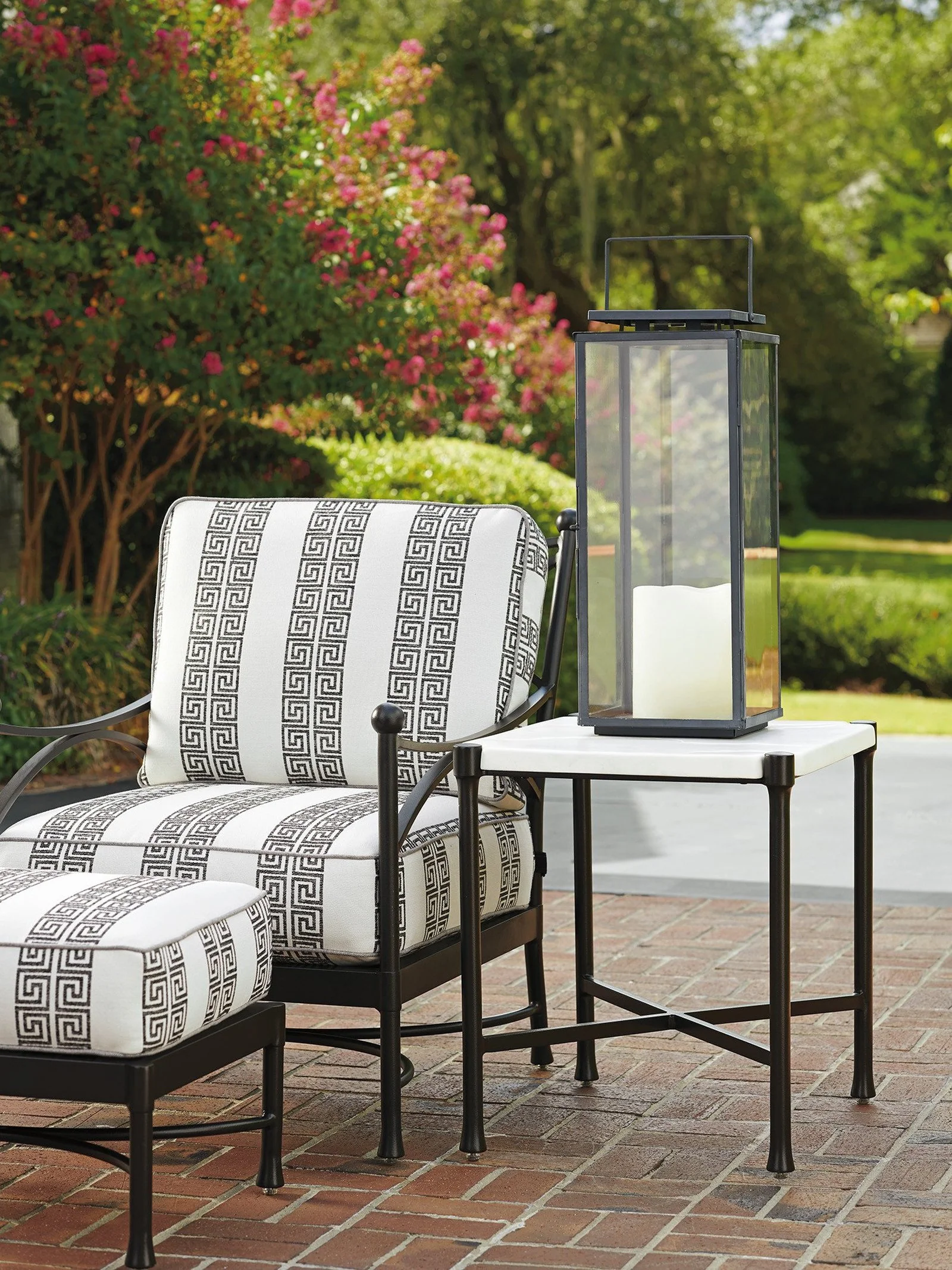 Tommy Bahama Outdoor Pavlova Rectangular End Table - Image 2
