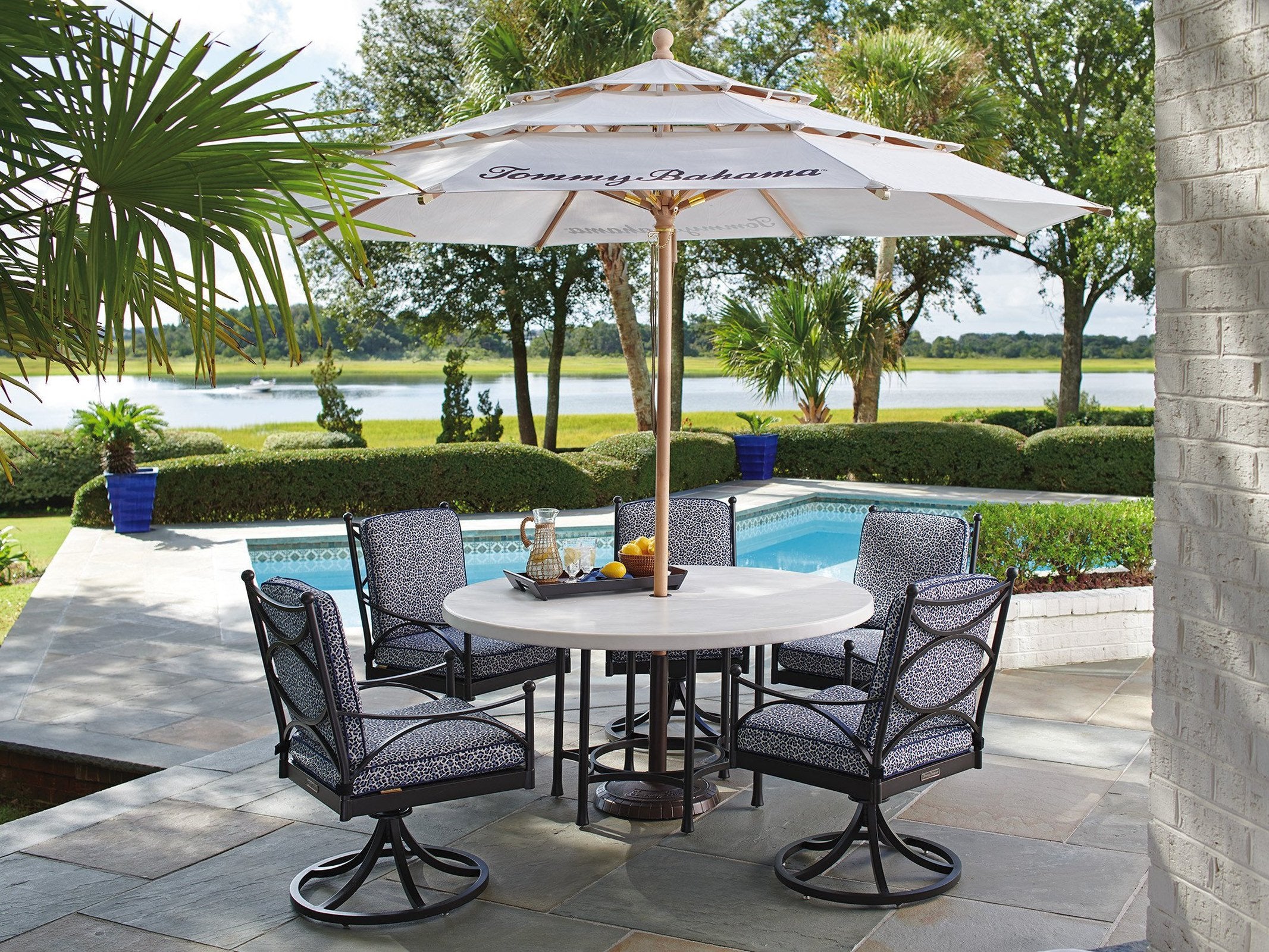 Tommy Bahama Outdoor Pavlova Swivel Rocker Dining Chair - Image 3
