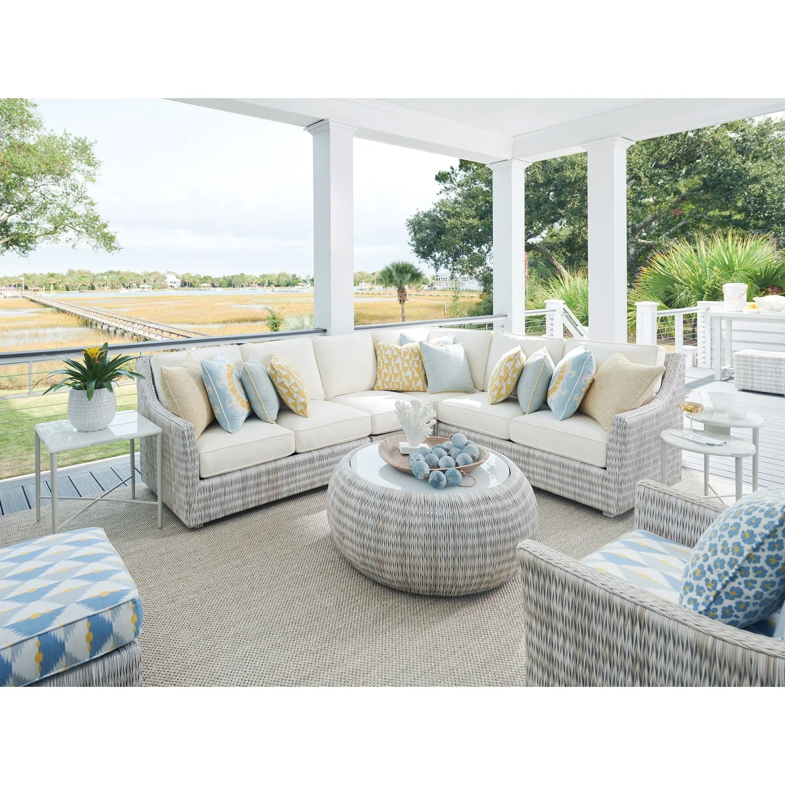 Tommy Bahama Outdoor Seabrook Ottoman - Image 3