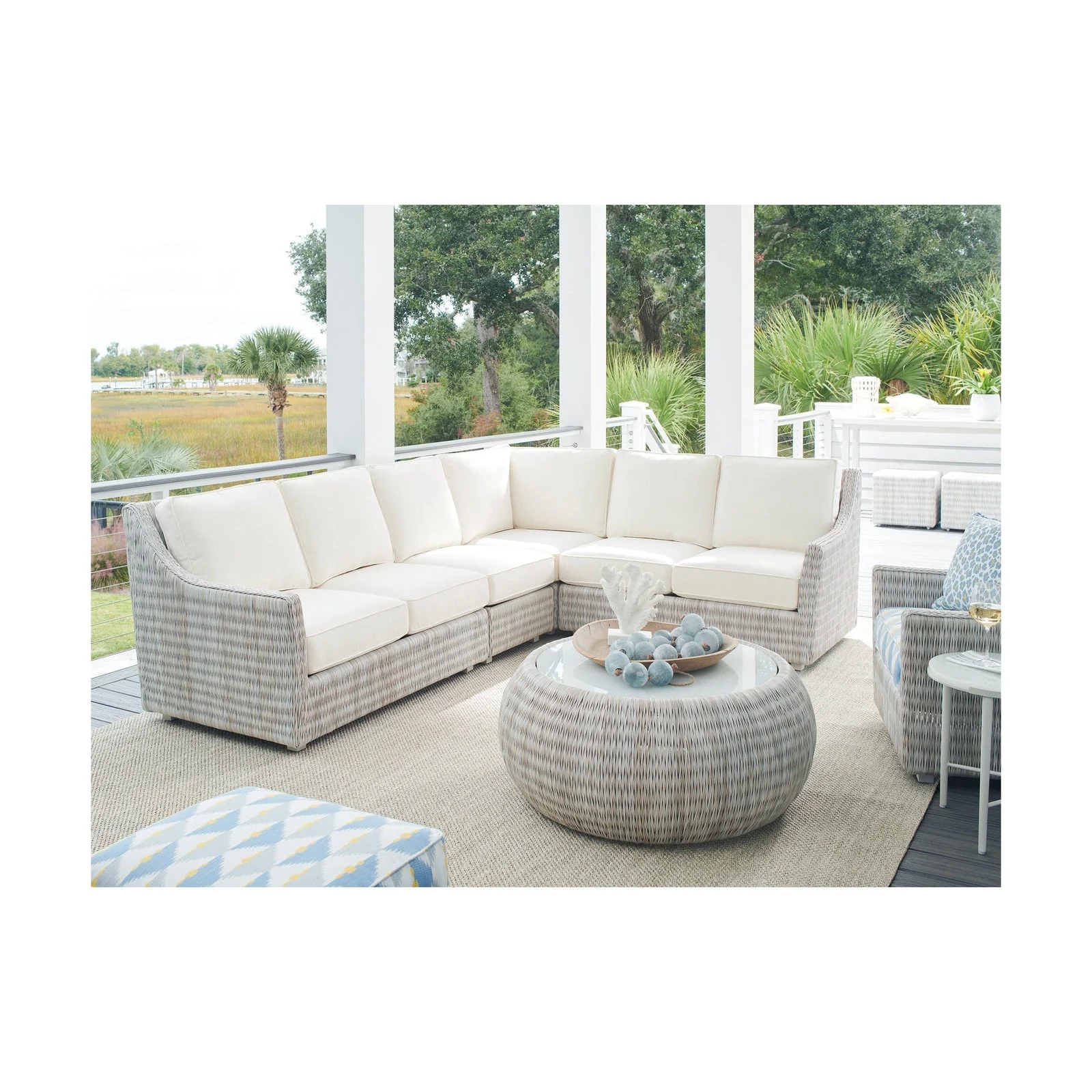 Tommy Bahama Outdoor Seabrook Round Cocktail Table - Image 3
