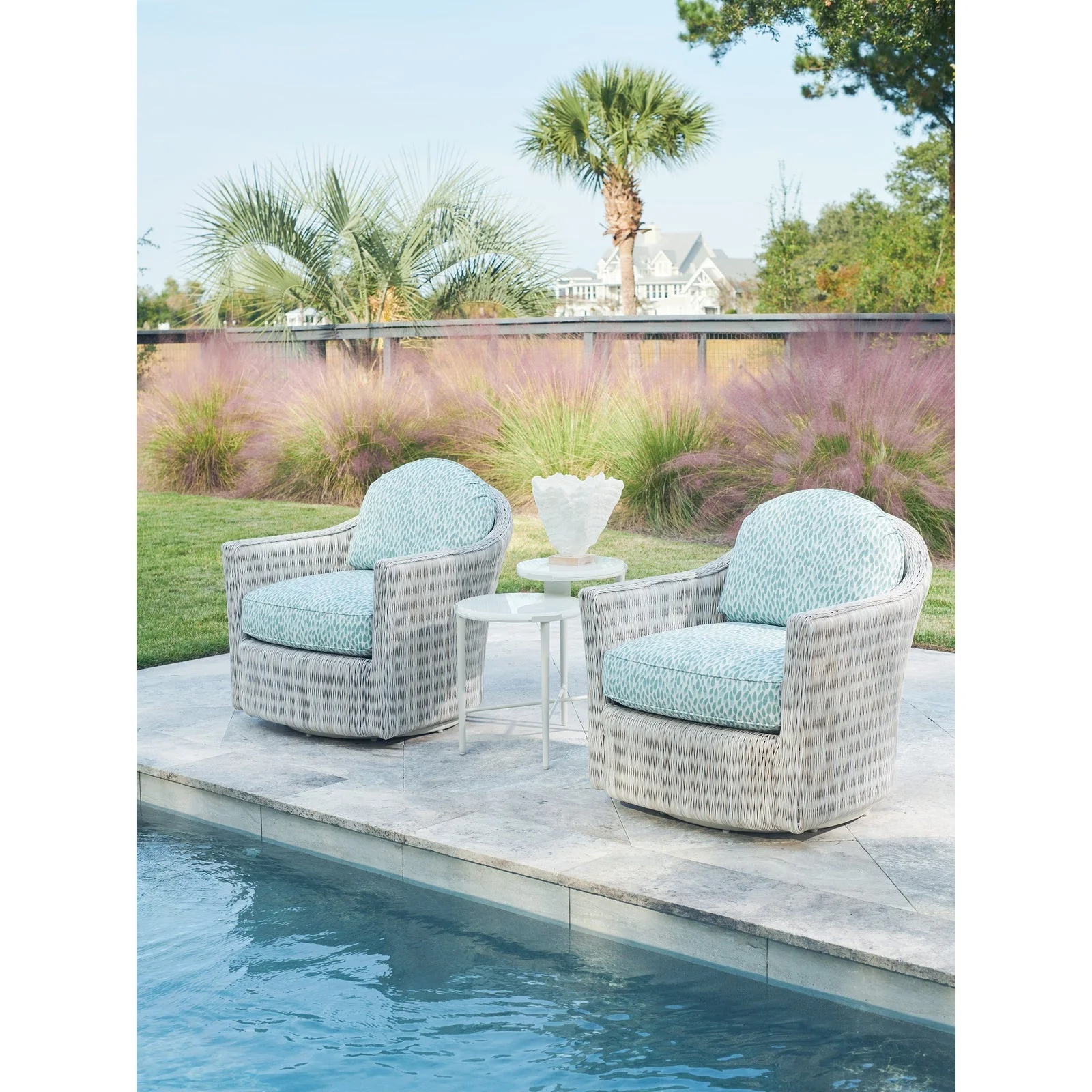 Tommy Bahama Outdoor Seabrook Tiered End Table - Image 2