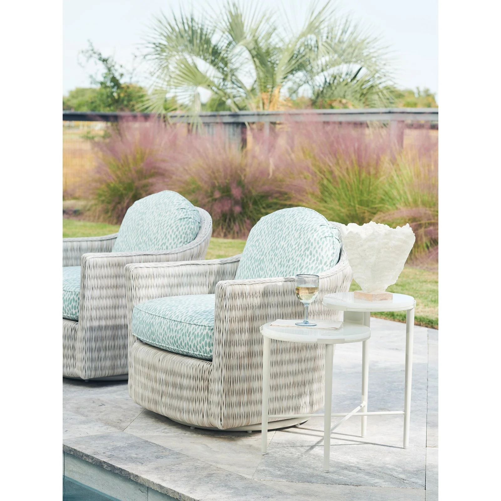 Tommy Bahama Outdoor Seabrook Tiered End Table - Image 3