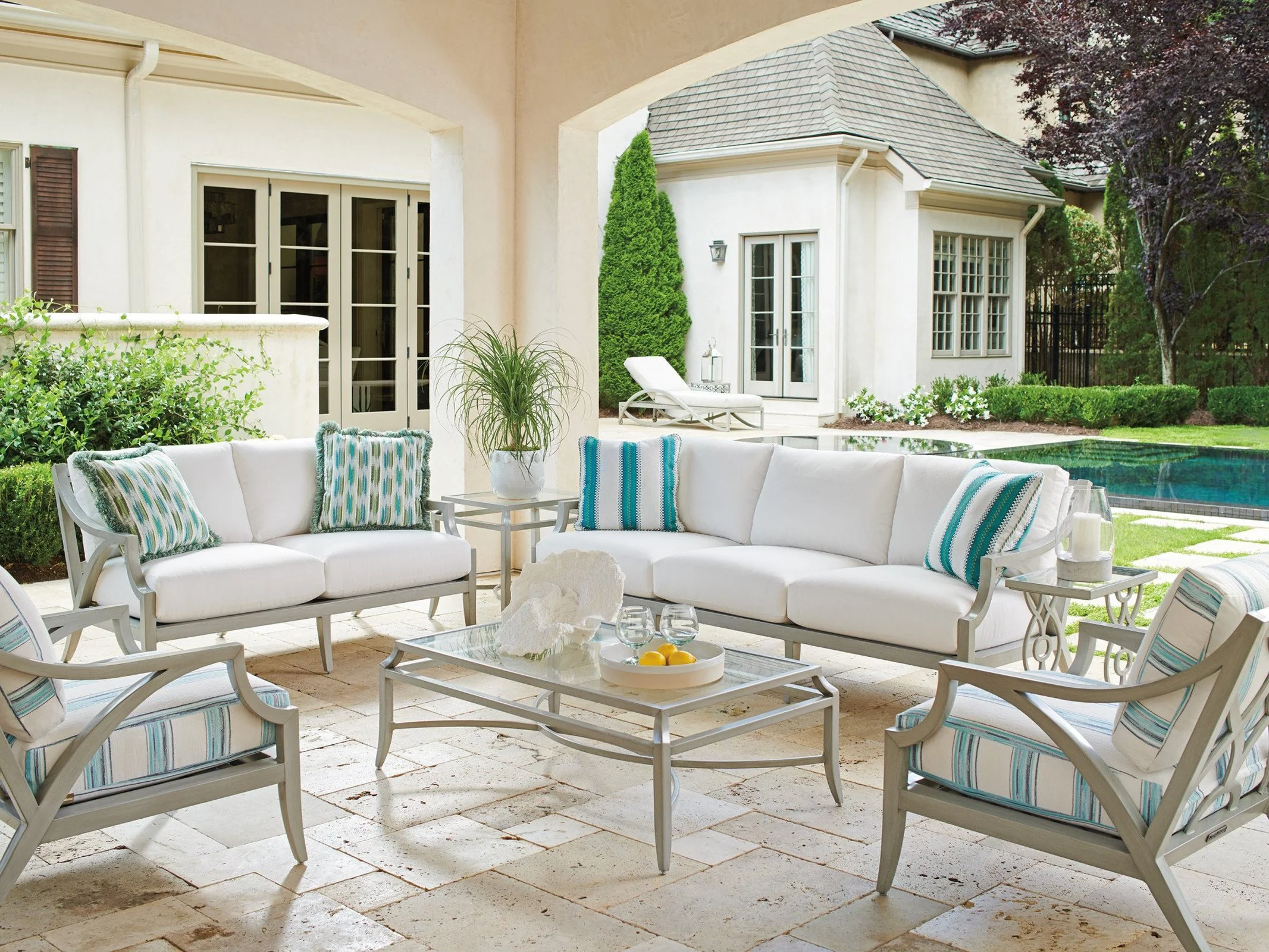 Tommy Bahama Outdoor Silver Sands Lounge Chair - Image 4