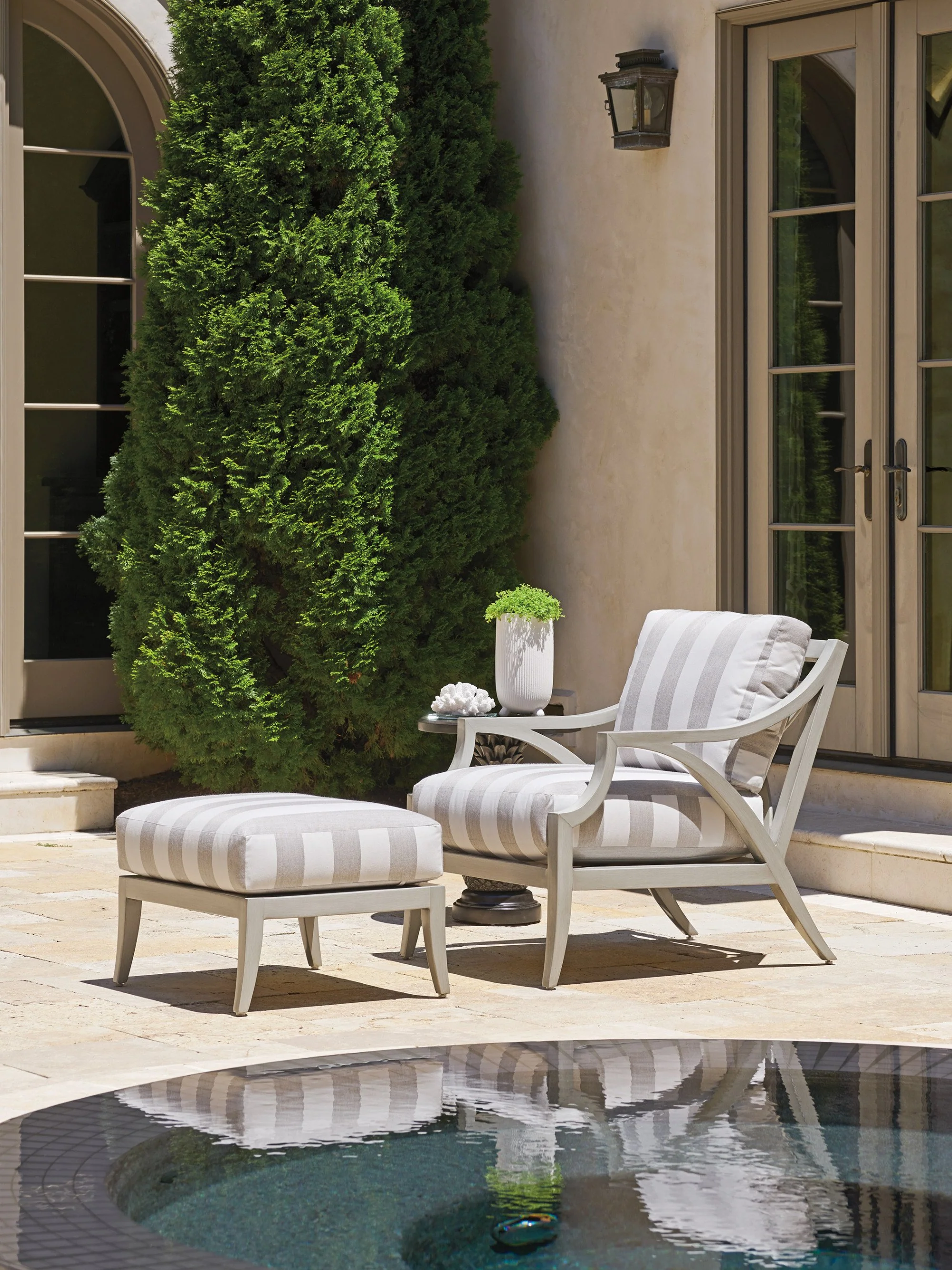 Tommy Bahama Outdoor Silver Sands Lounge Chair - Image 7