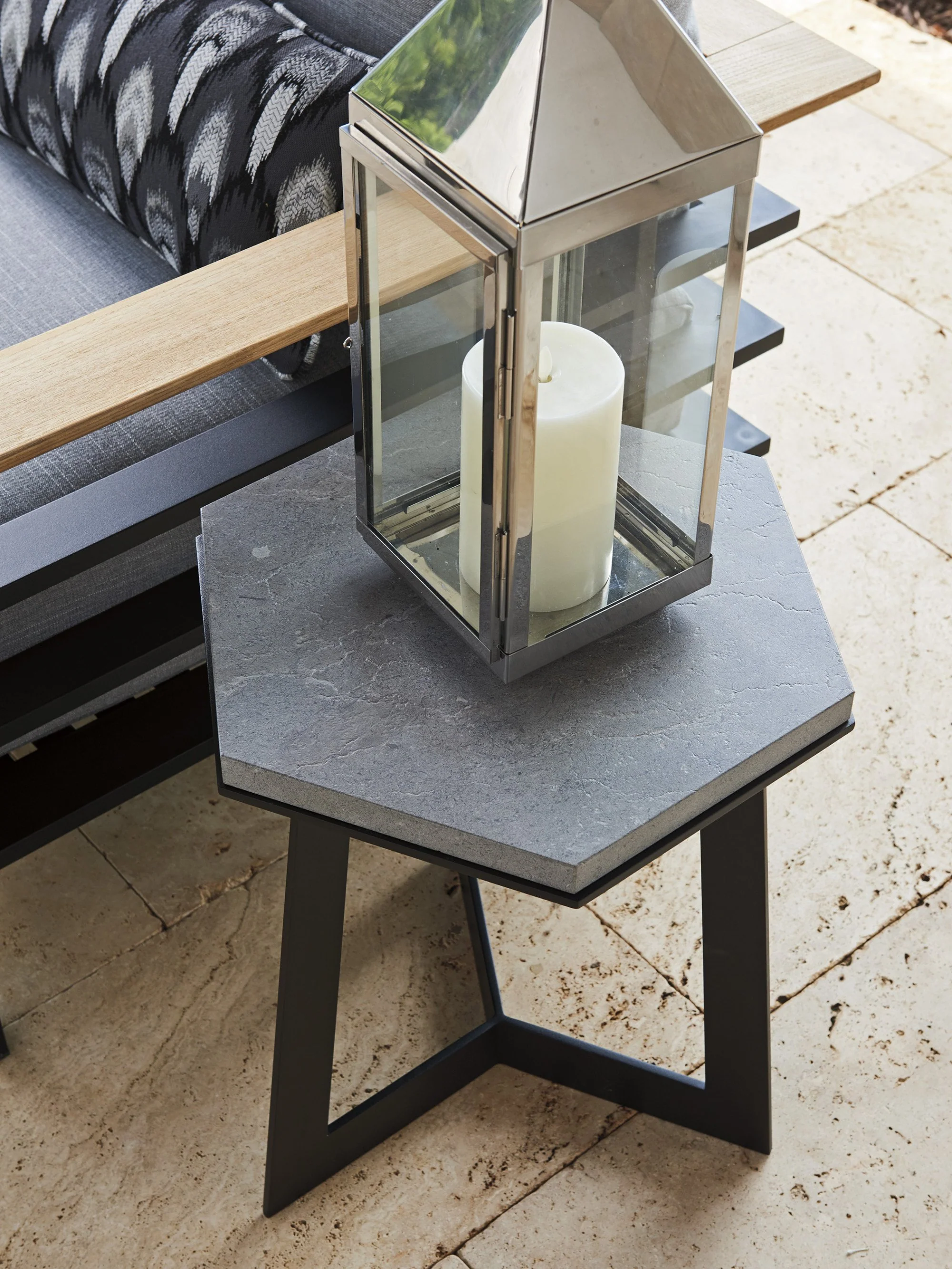 Tommy Bahama Outdoor South Beach Spot Table - Image 3