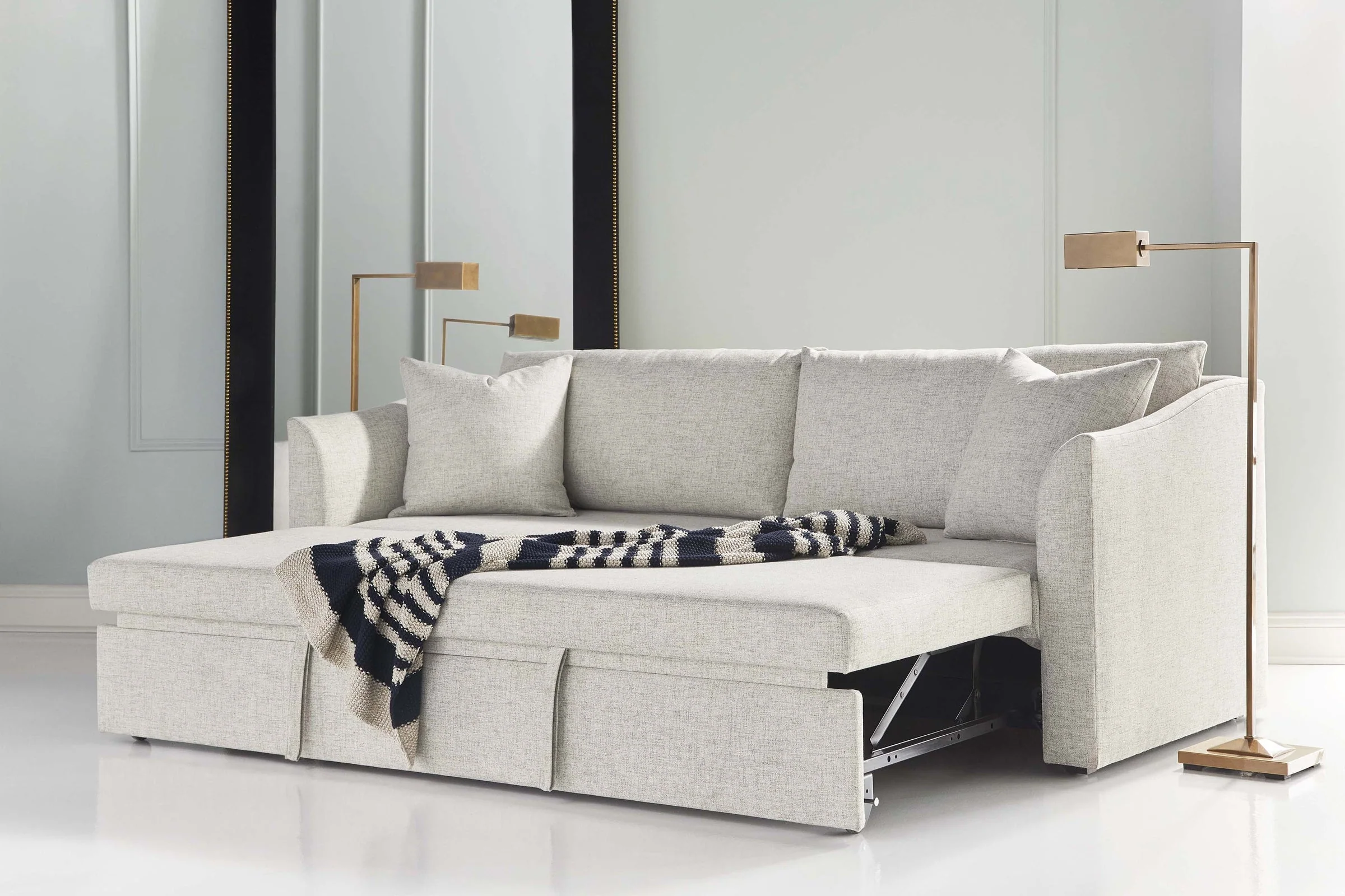Vanguard Addie Pull Out Sleeper - Image 7