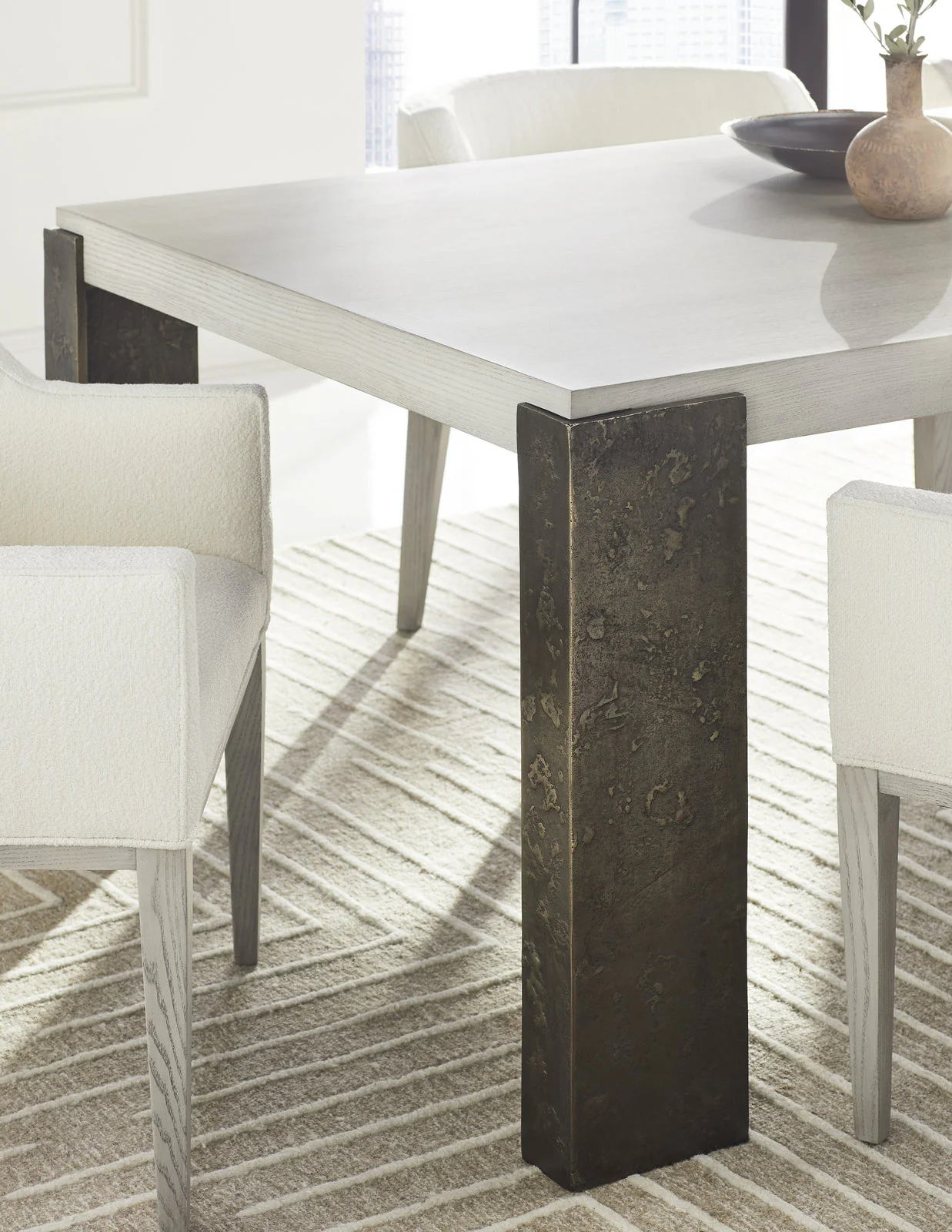 Vanguard Axis Arm Chair - Image 4