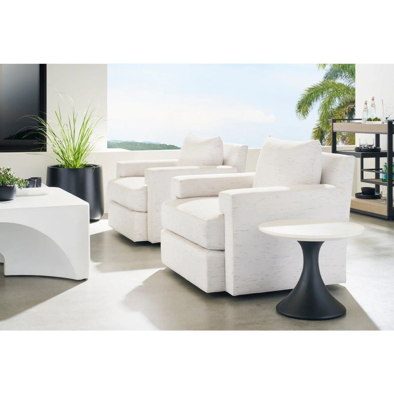 Vanguard Dorian Outdoor Square Cocktail Table - Image 3