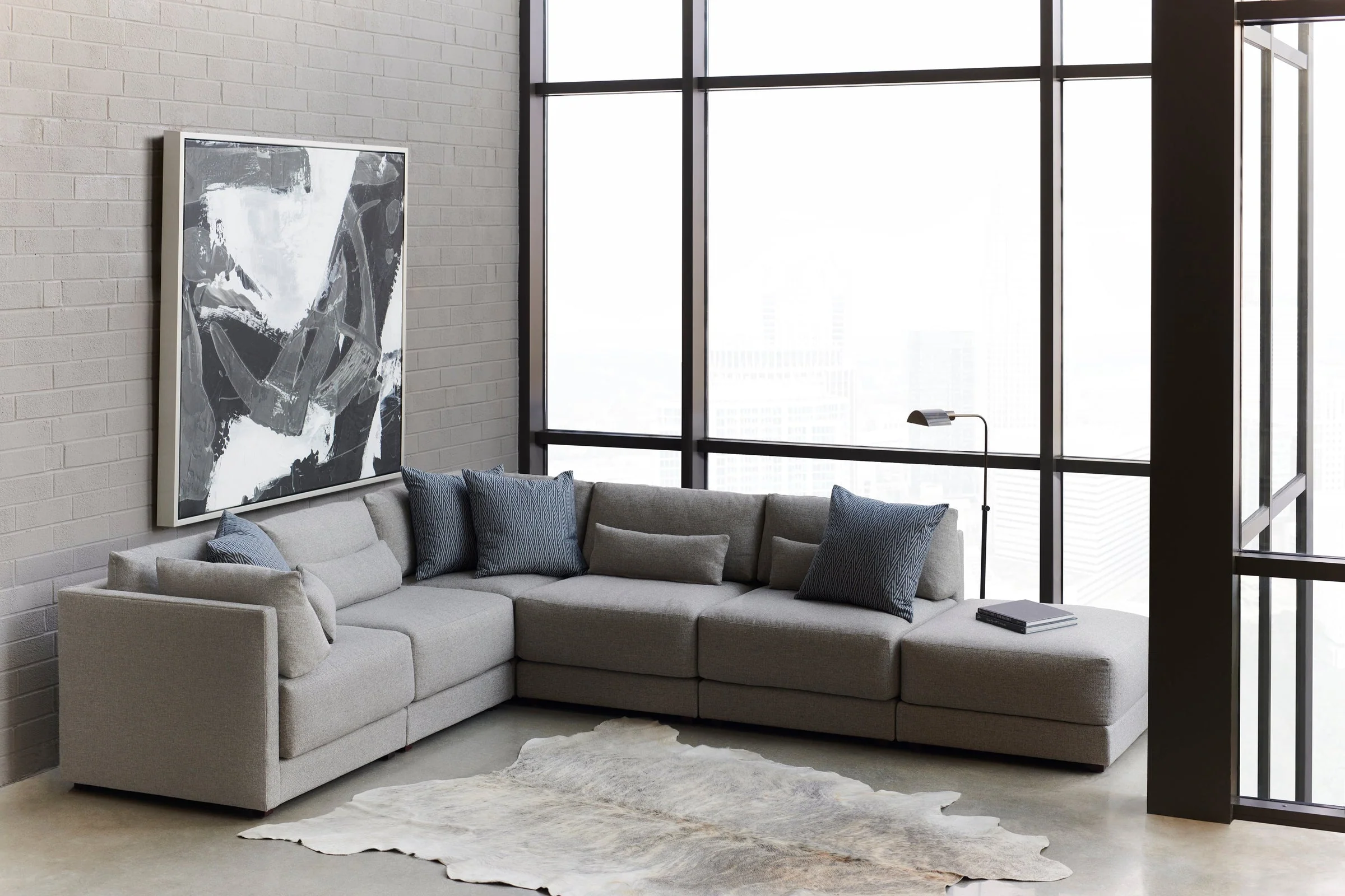 Vanguard Dove Bumper Ottoman - Image 4