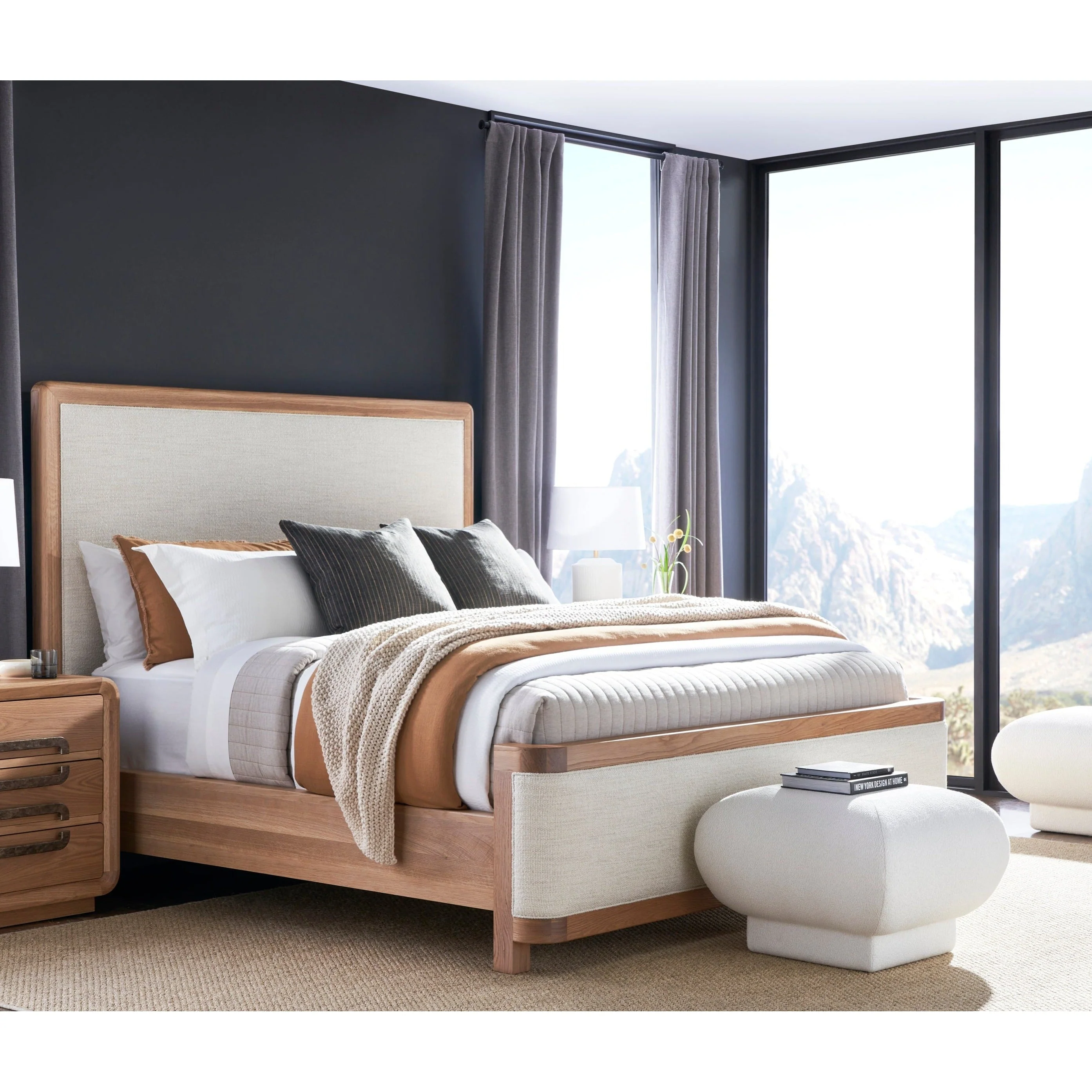 Vanguard Form Bed - Image 2