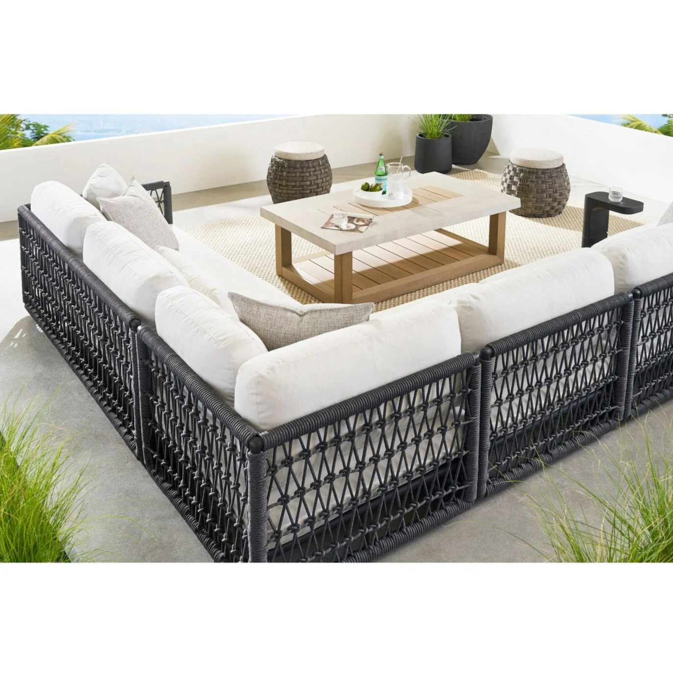 Vanguard Hanley Outdoor Stool - Image 2