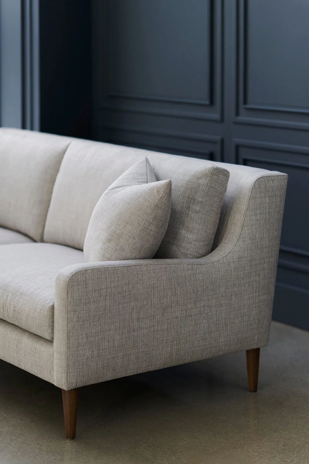 Vanguard Josie Sofa - Image 3