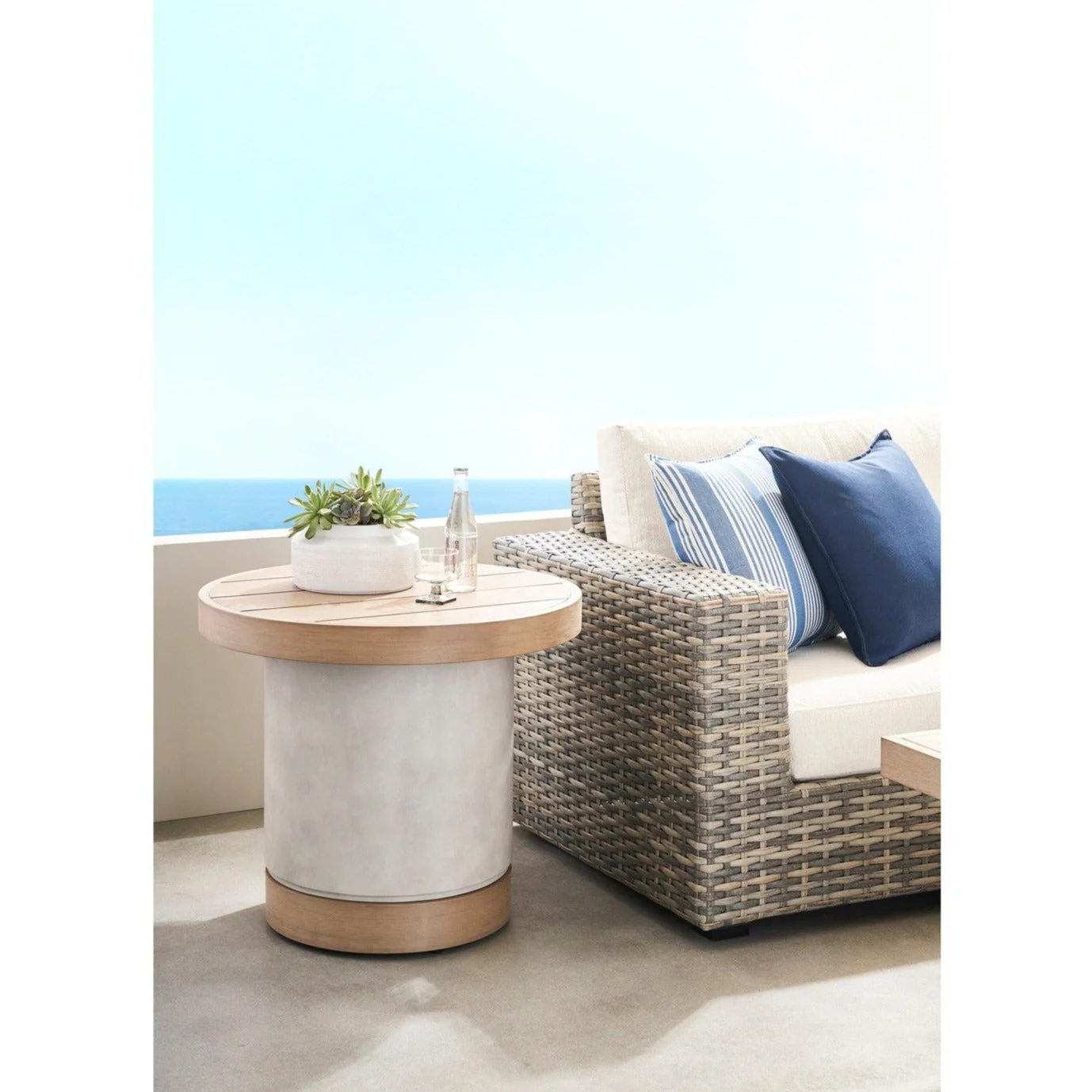 Vanguard Montclair Outdoor Sofa - Image 3