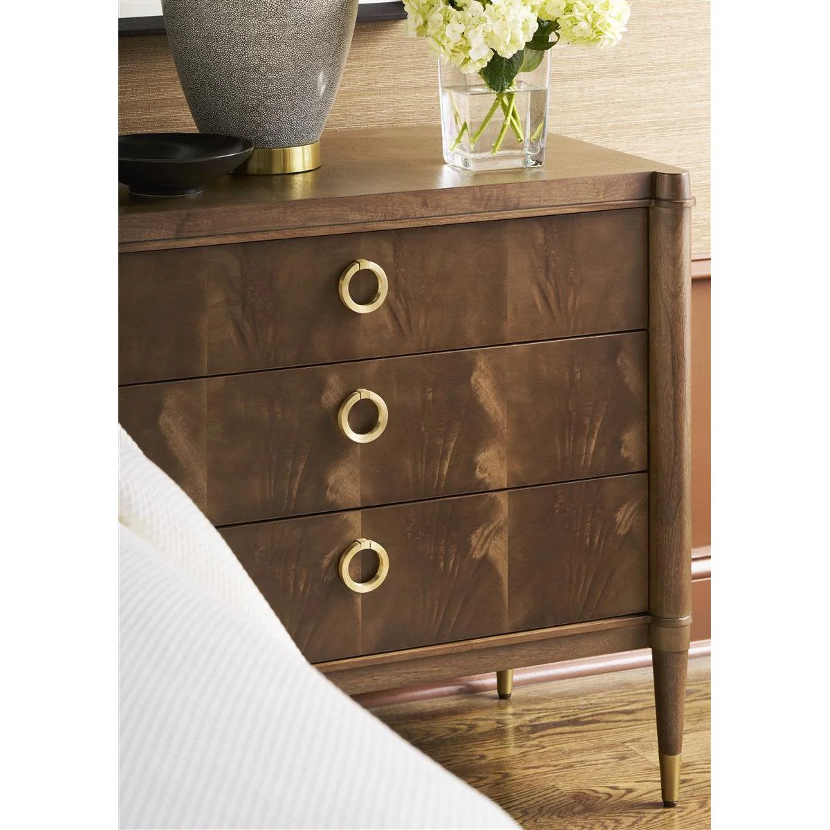 Vanguard Rendition Nightstand - Image 4