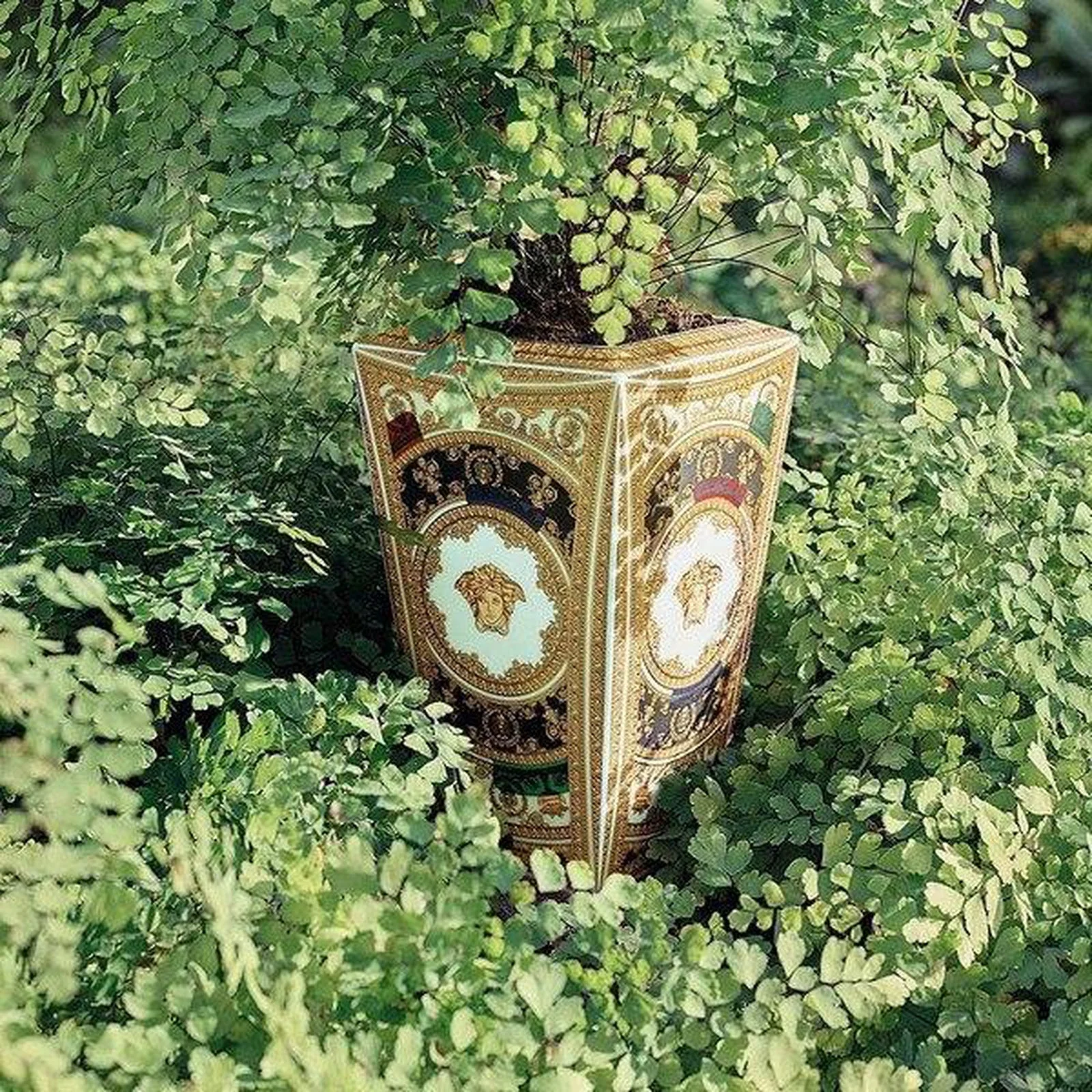 Versace I Love Baroque Tray - 5.50 inch - Image 2