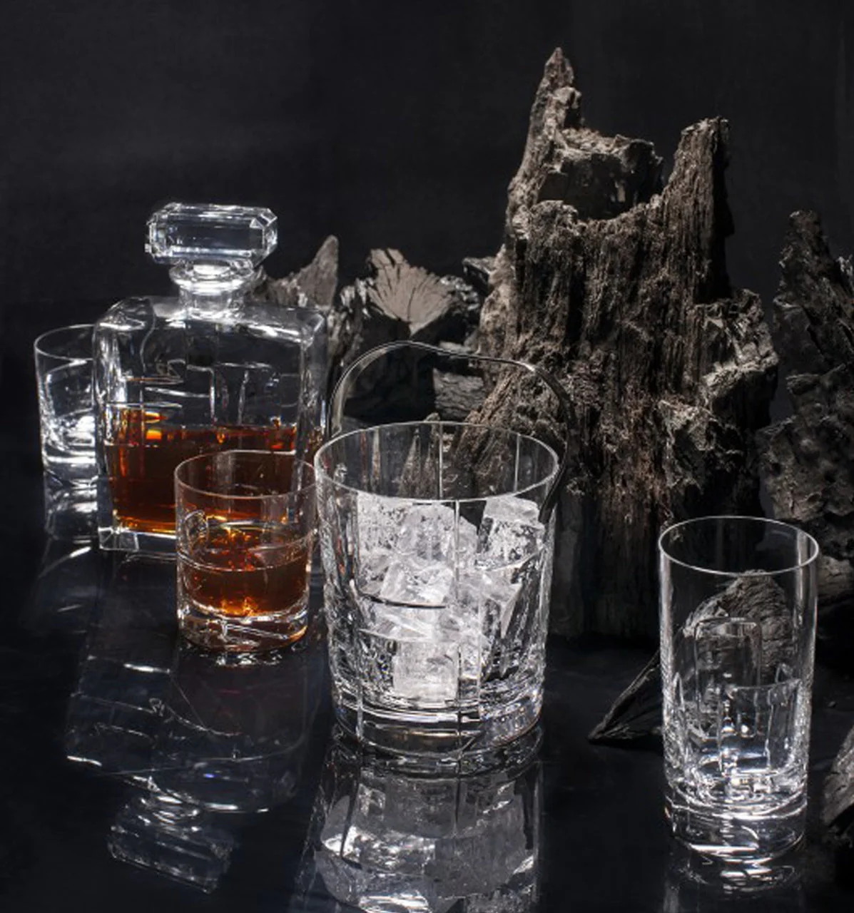 Vista Alegre Portrait Whisky Decanter - Image 3