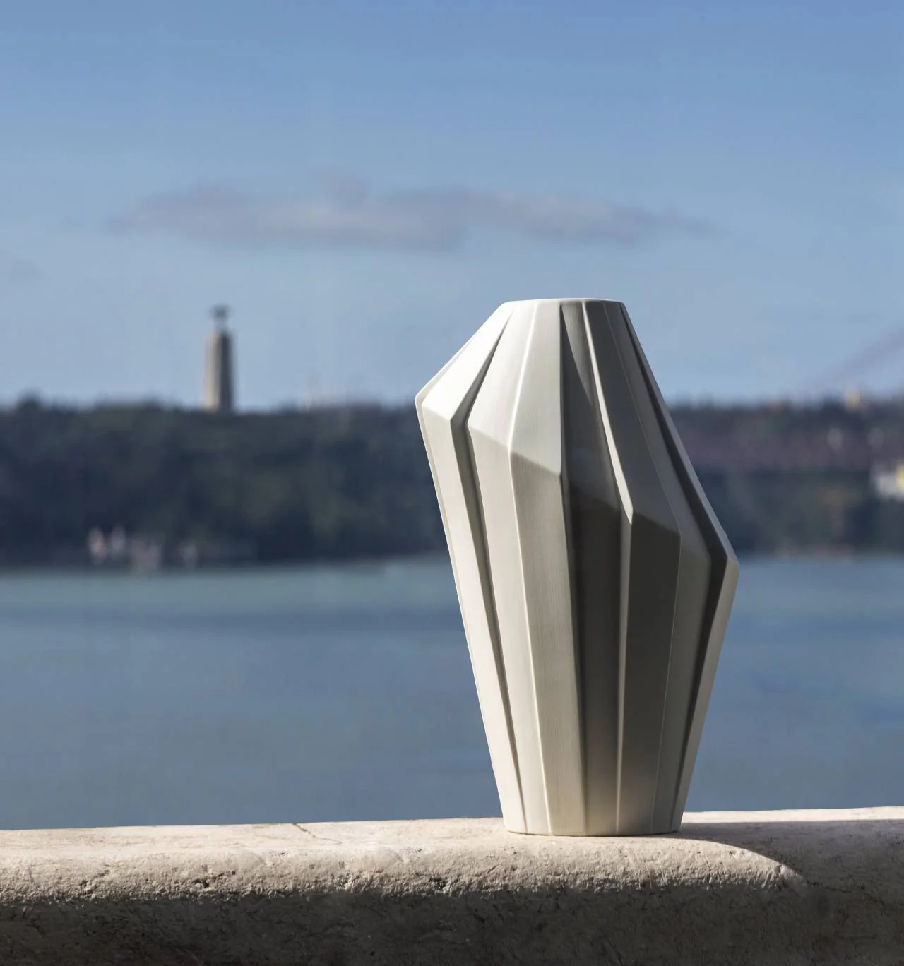 Vista Alegre Ritmo Vase - Image 2