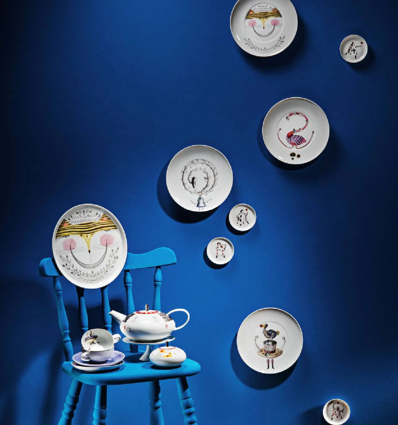 Vista Alegre Tea with Alice Tea Cup & Saucer + Tea Bag (Gift Box) By Teresa Lima - Set of 2 - Image 3
